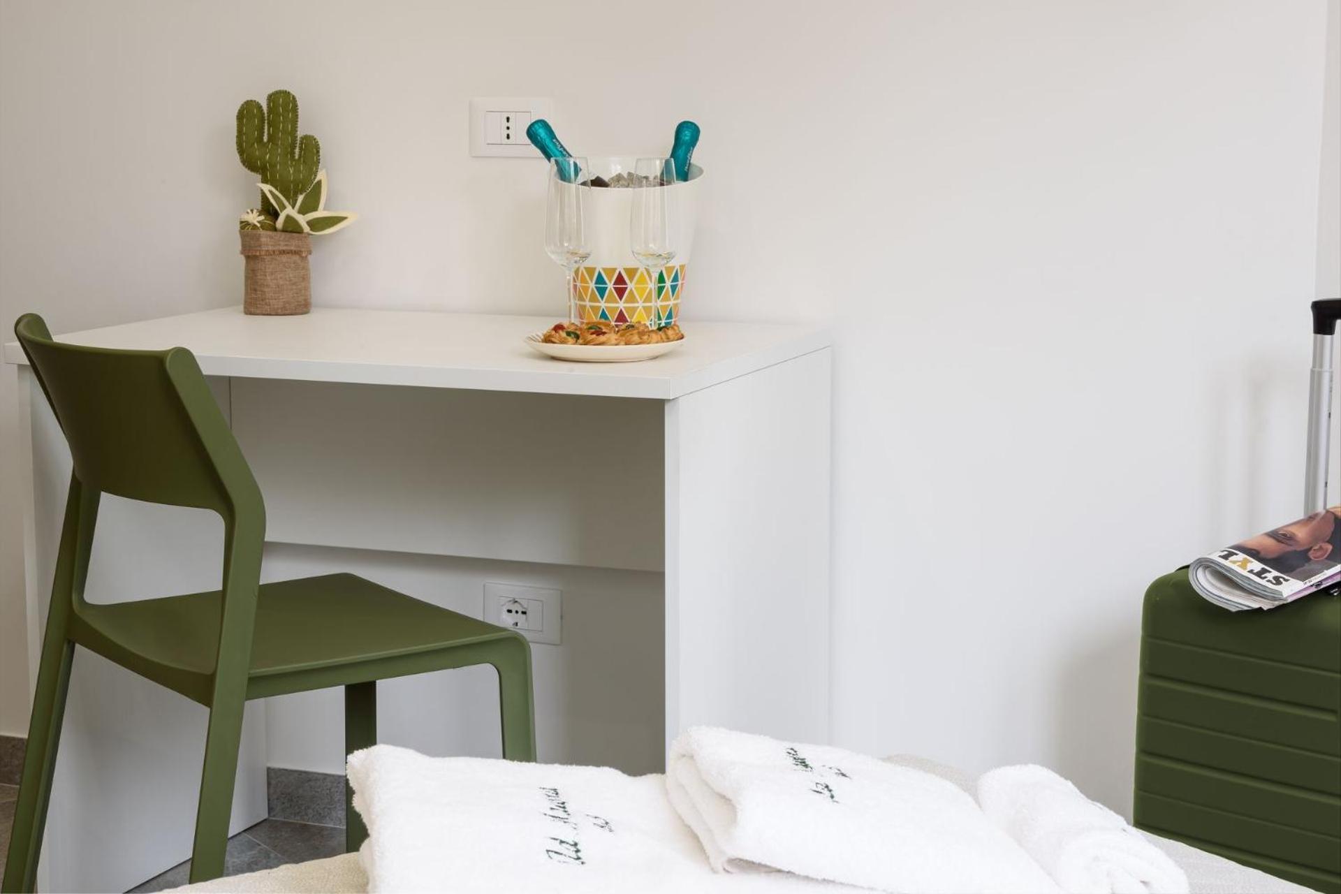 Double Room Private Bathroom