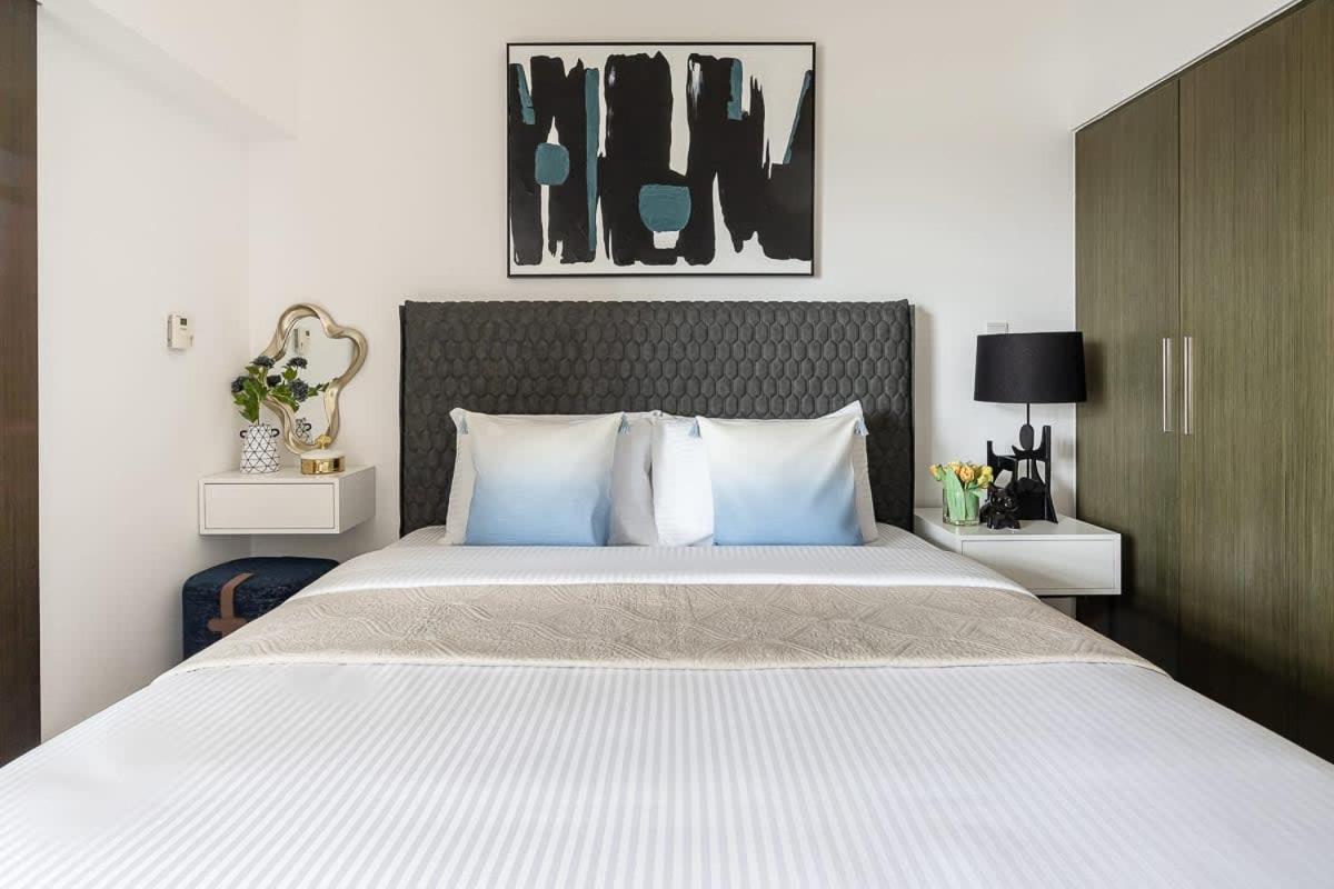 Premium Deluxe Double or Twin Room