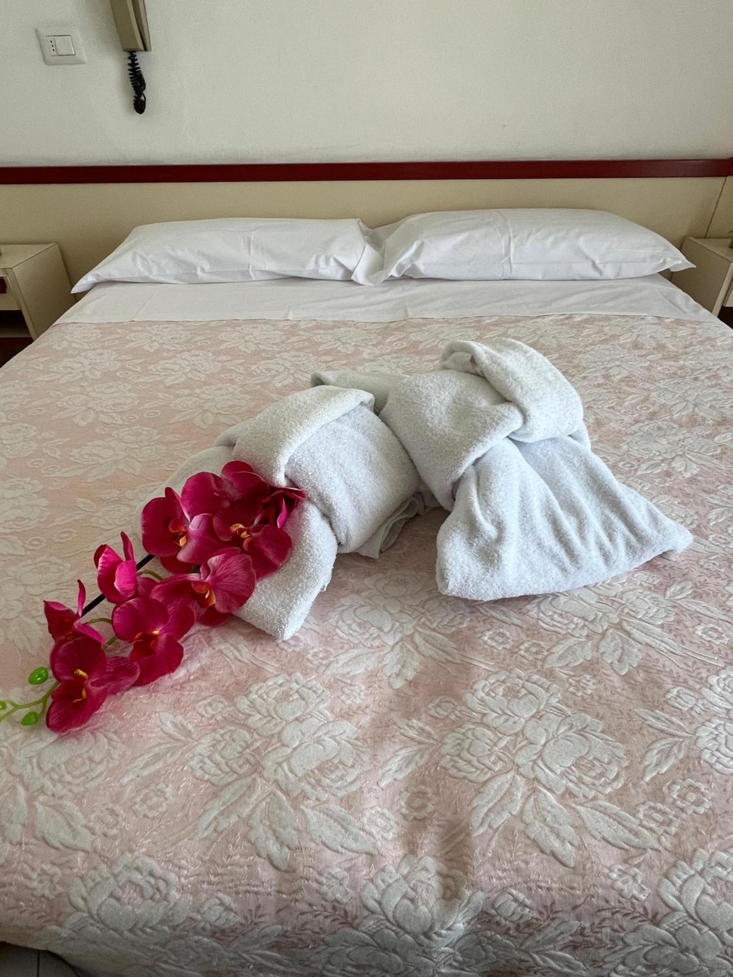 Single Room Balcony,1580037098:JPEG
