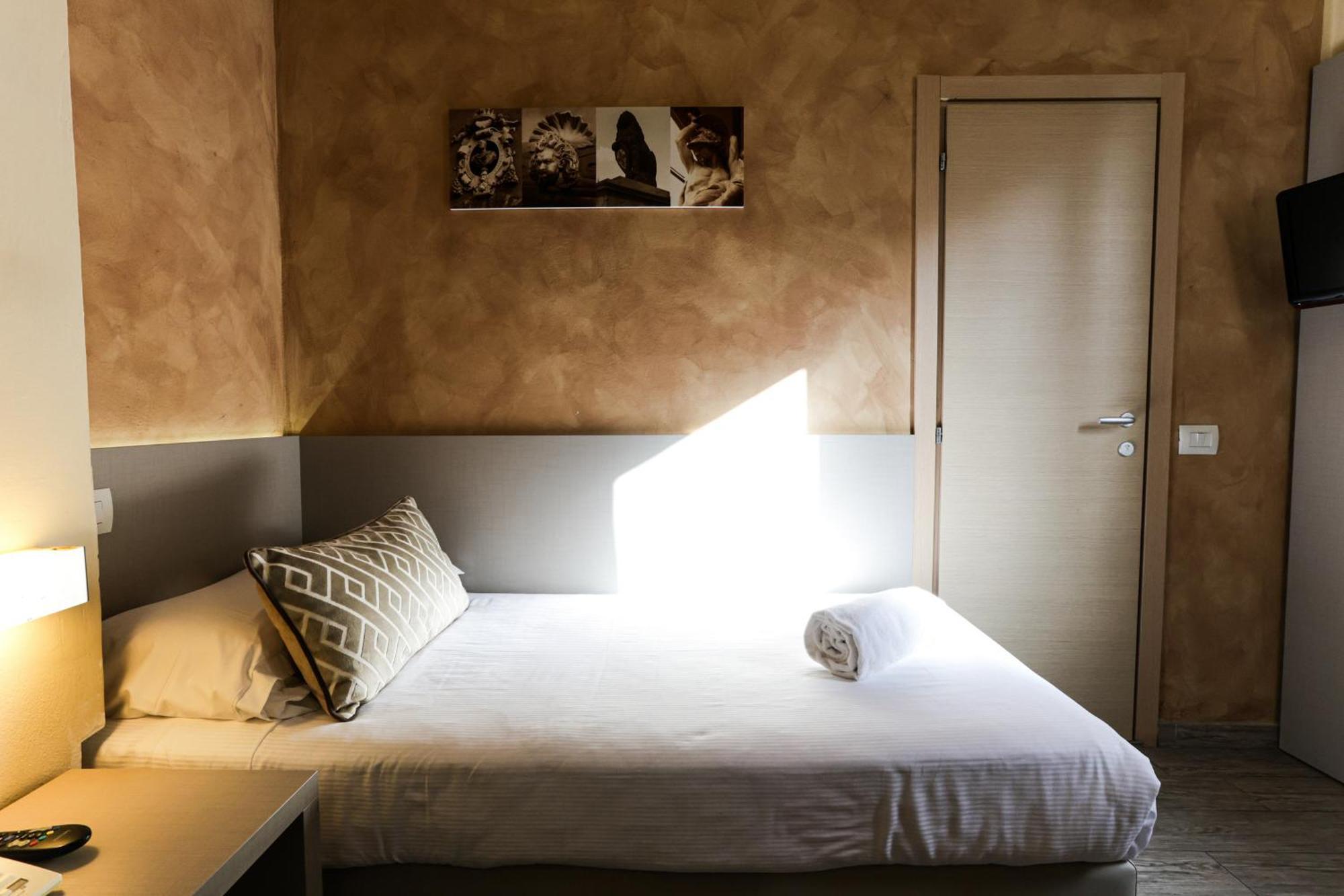 Single Room,1563264748:JPEG