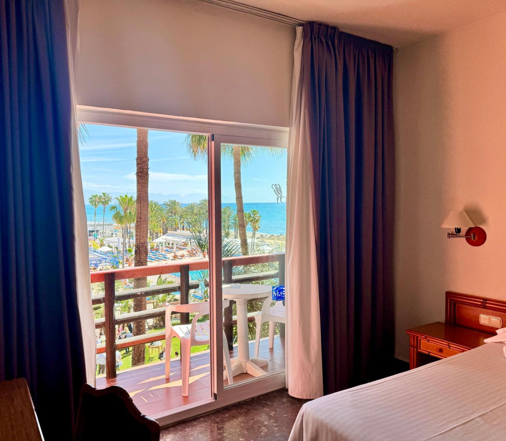 Double or Twin Room Partial Sea View