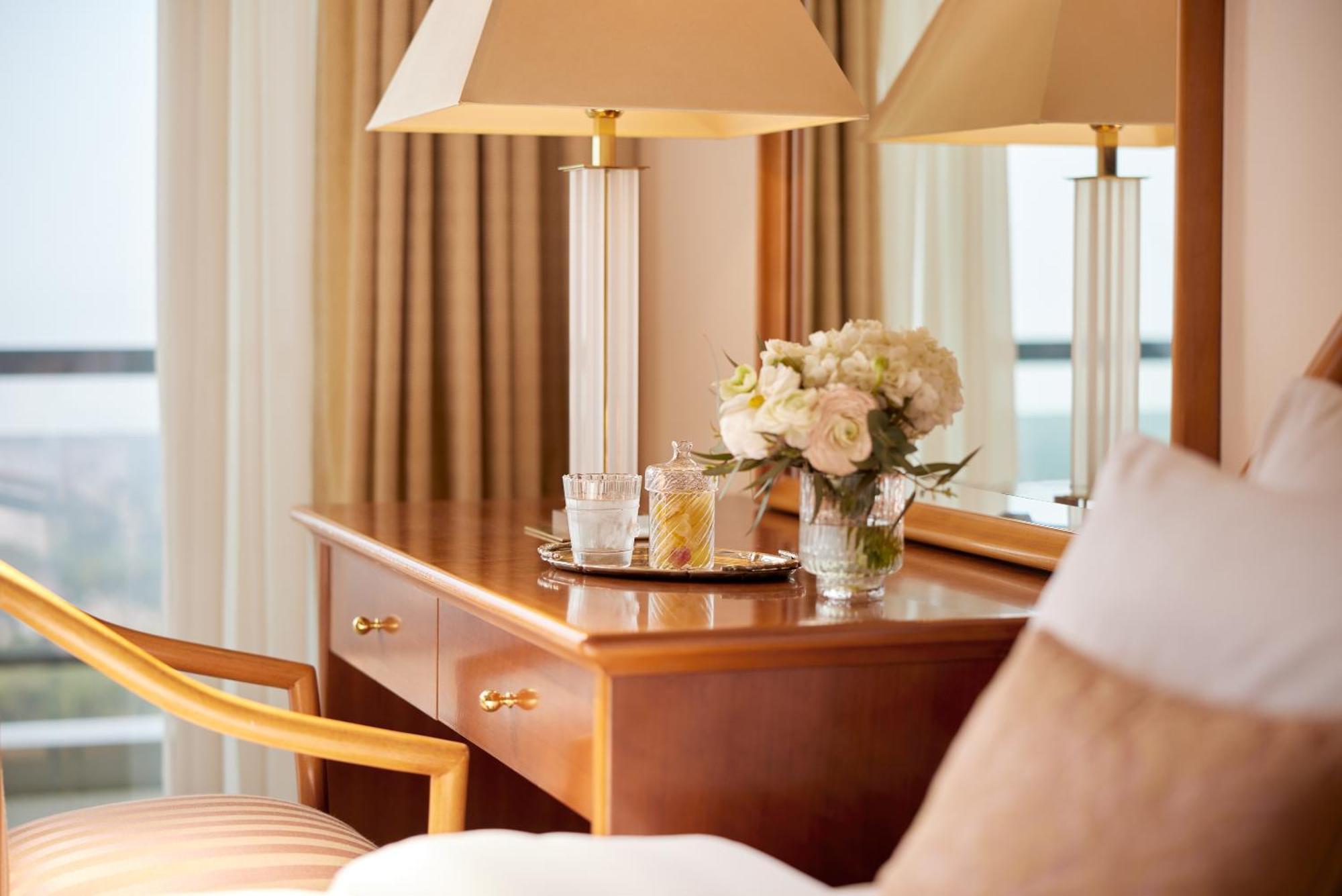 Superior Single Room City or Sea View
