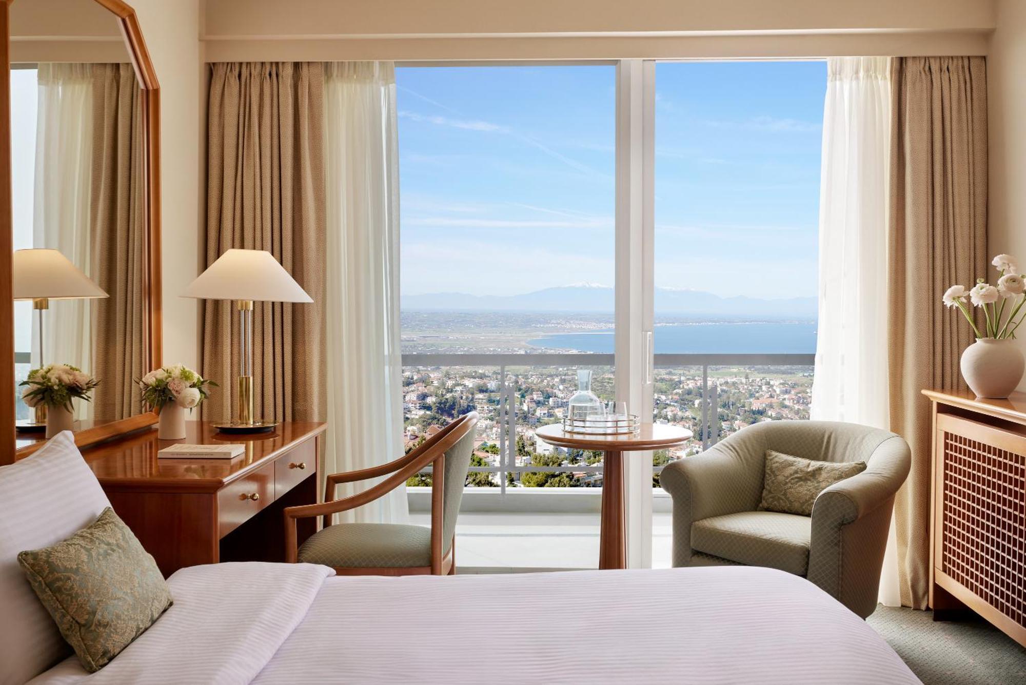 Superior Single Room City or Sea View