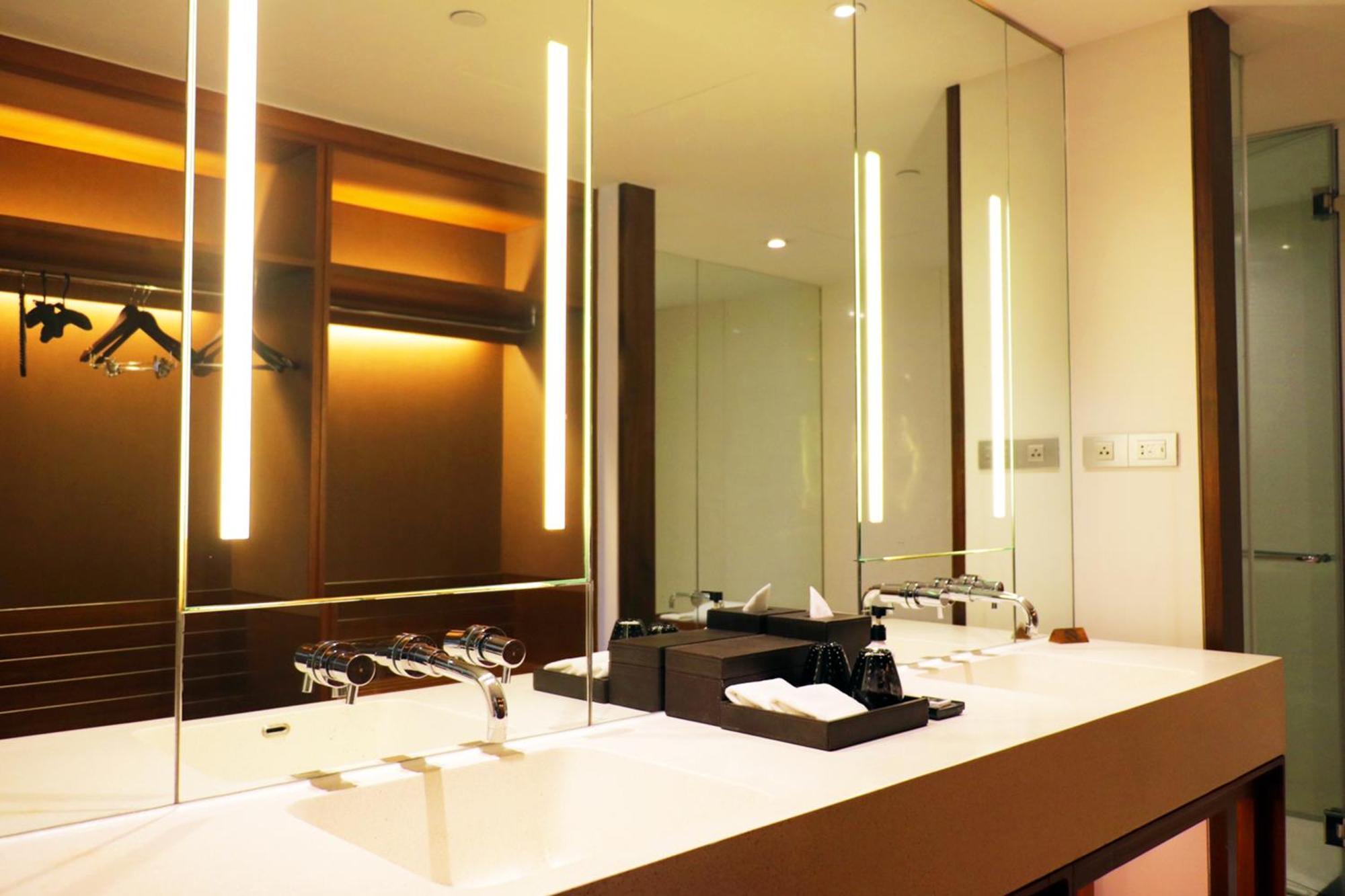 Luxe Suite