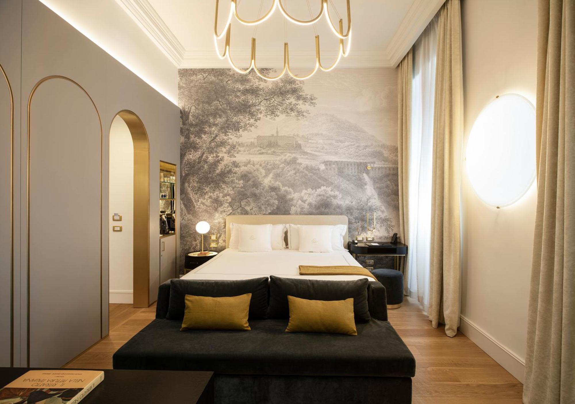 Deluxe Double Room City View