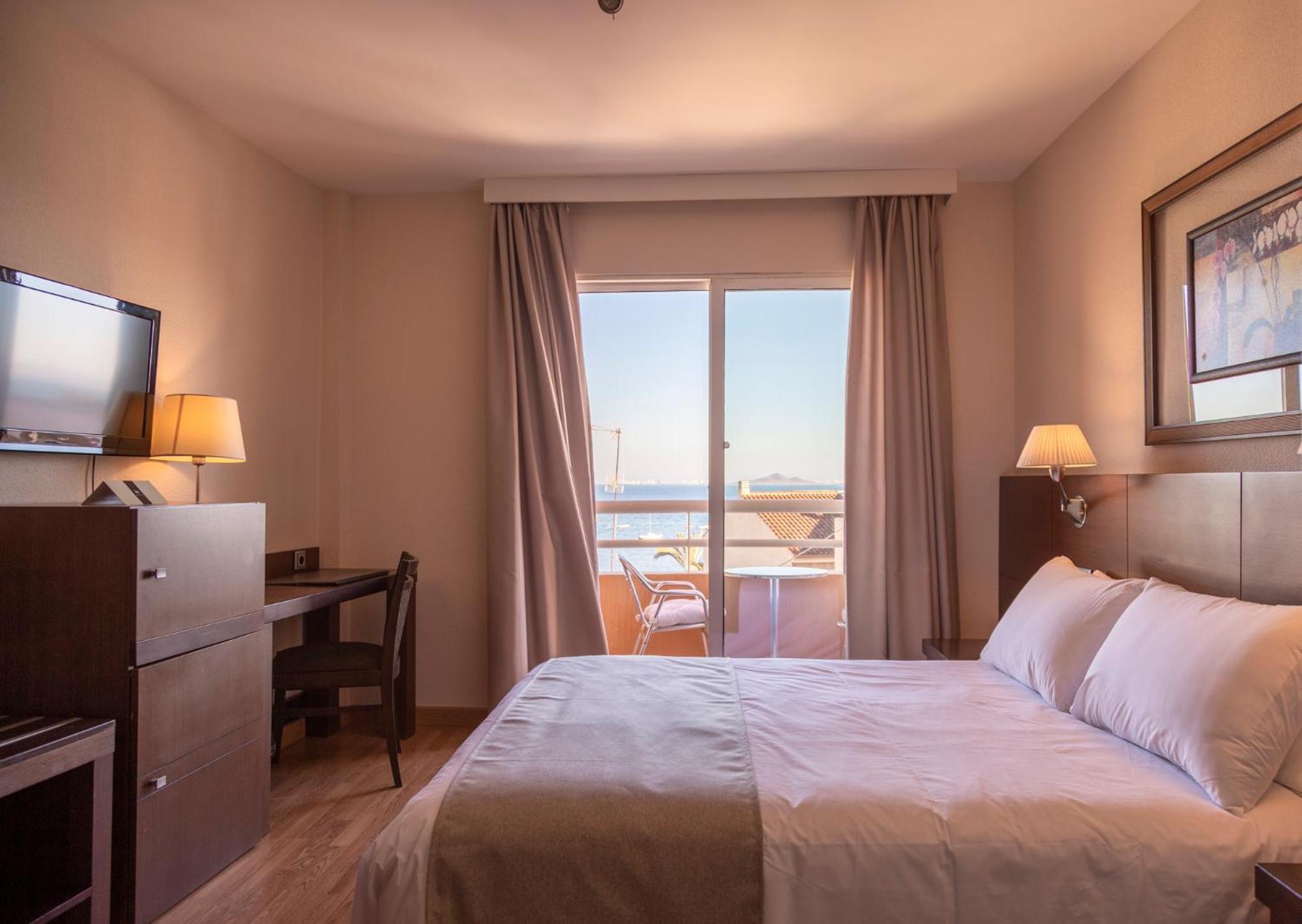 Double Room with Balcony,1555354363:JPEG