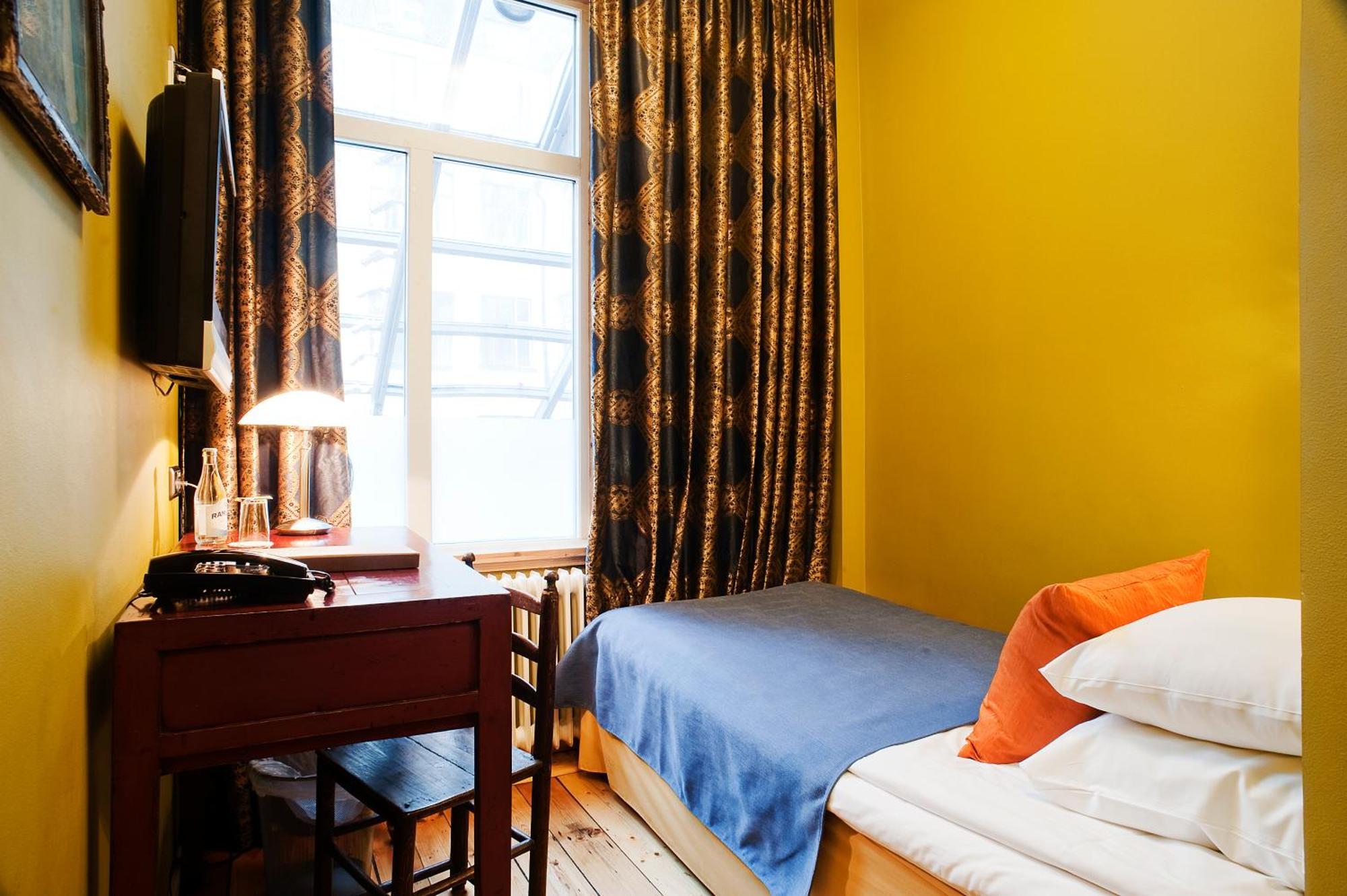 Single Room