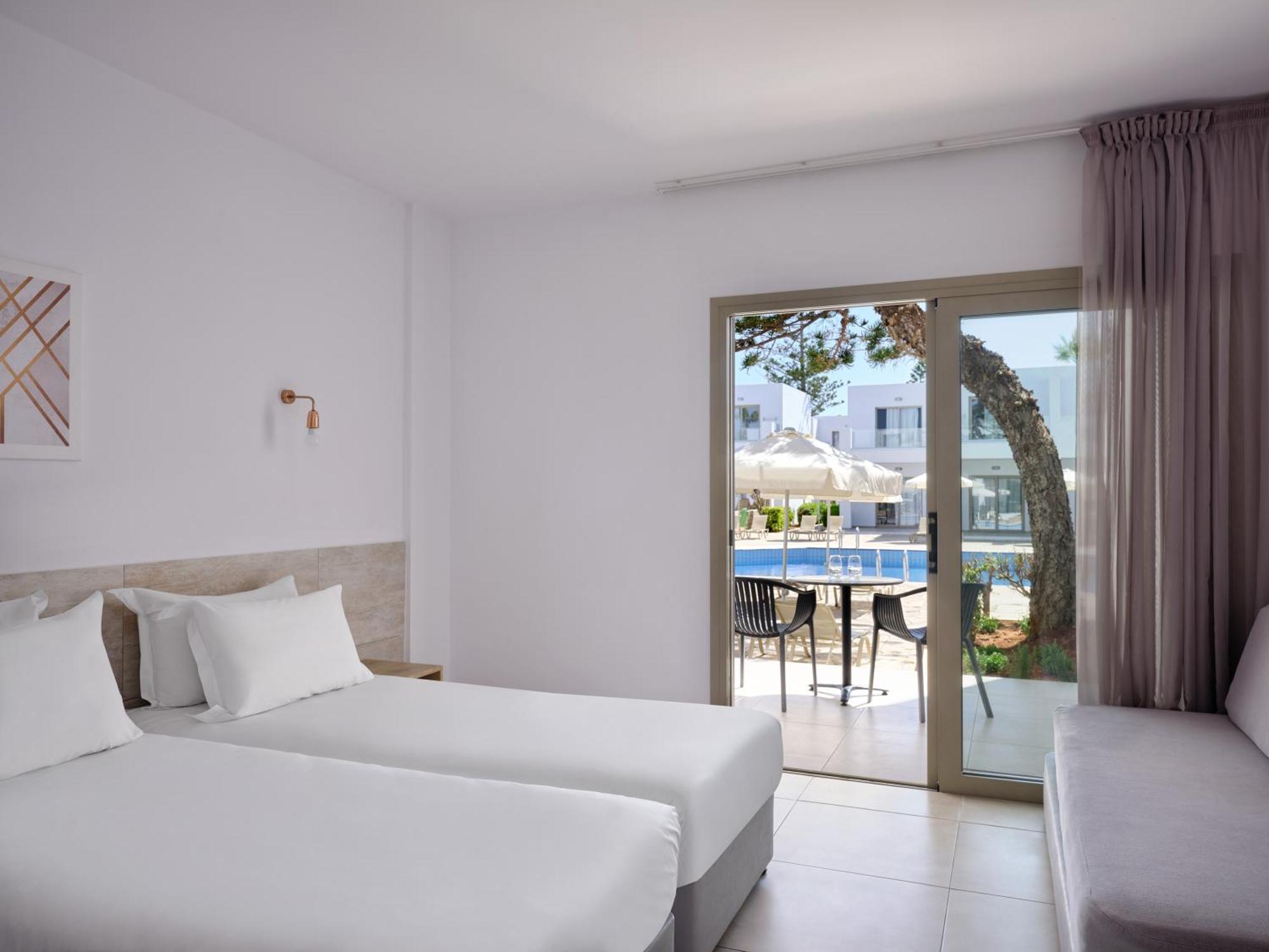 Double or Twin Room Pool View