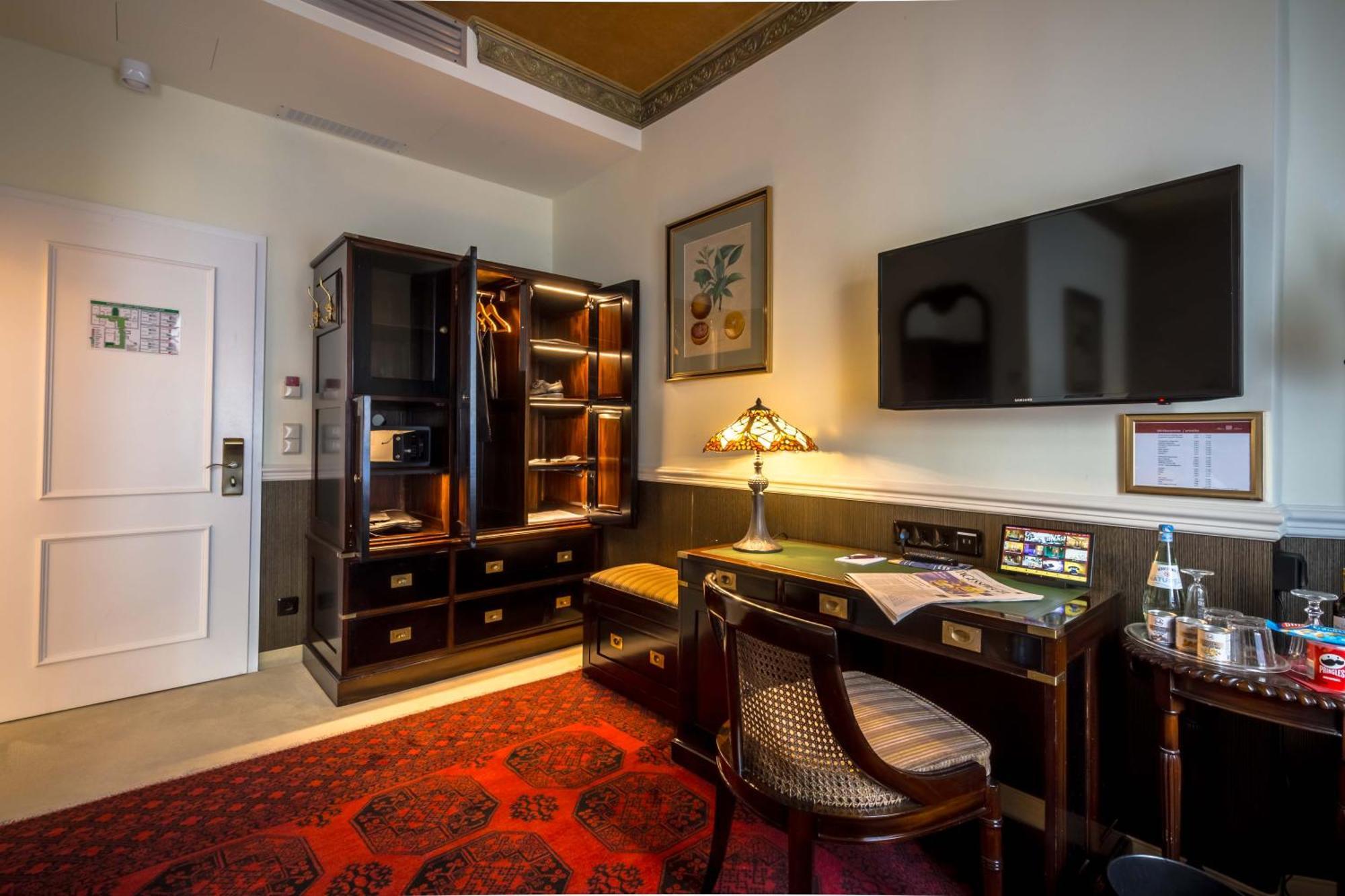 Comfort Double or Twin Room