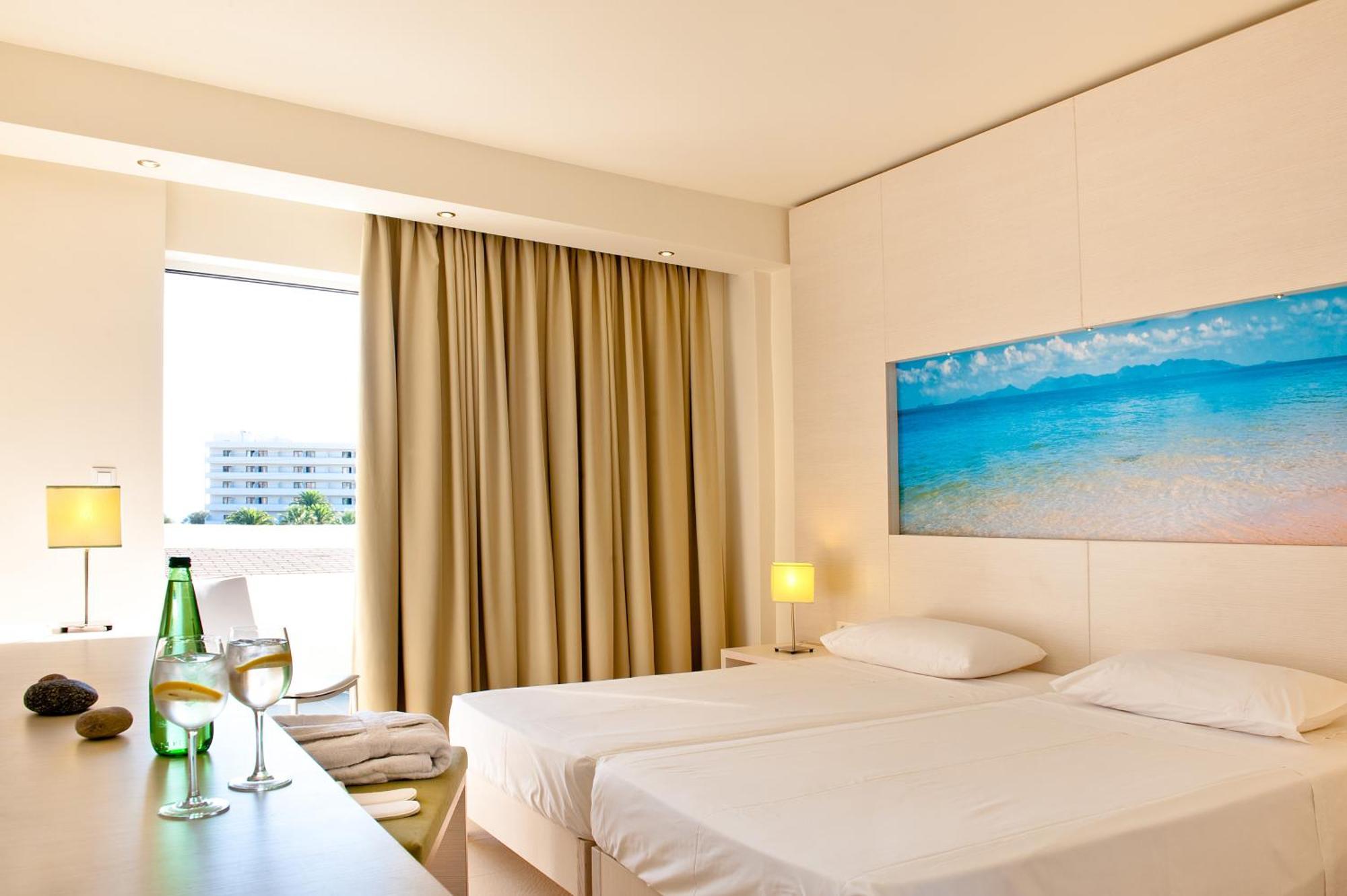 Double Room Mountain View
