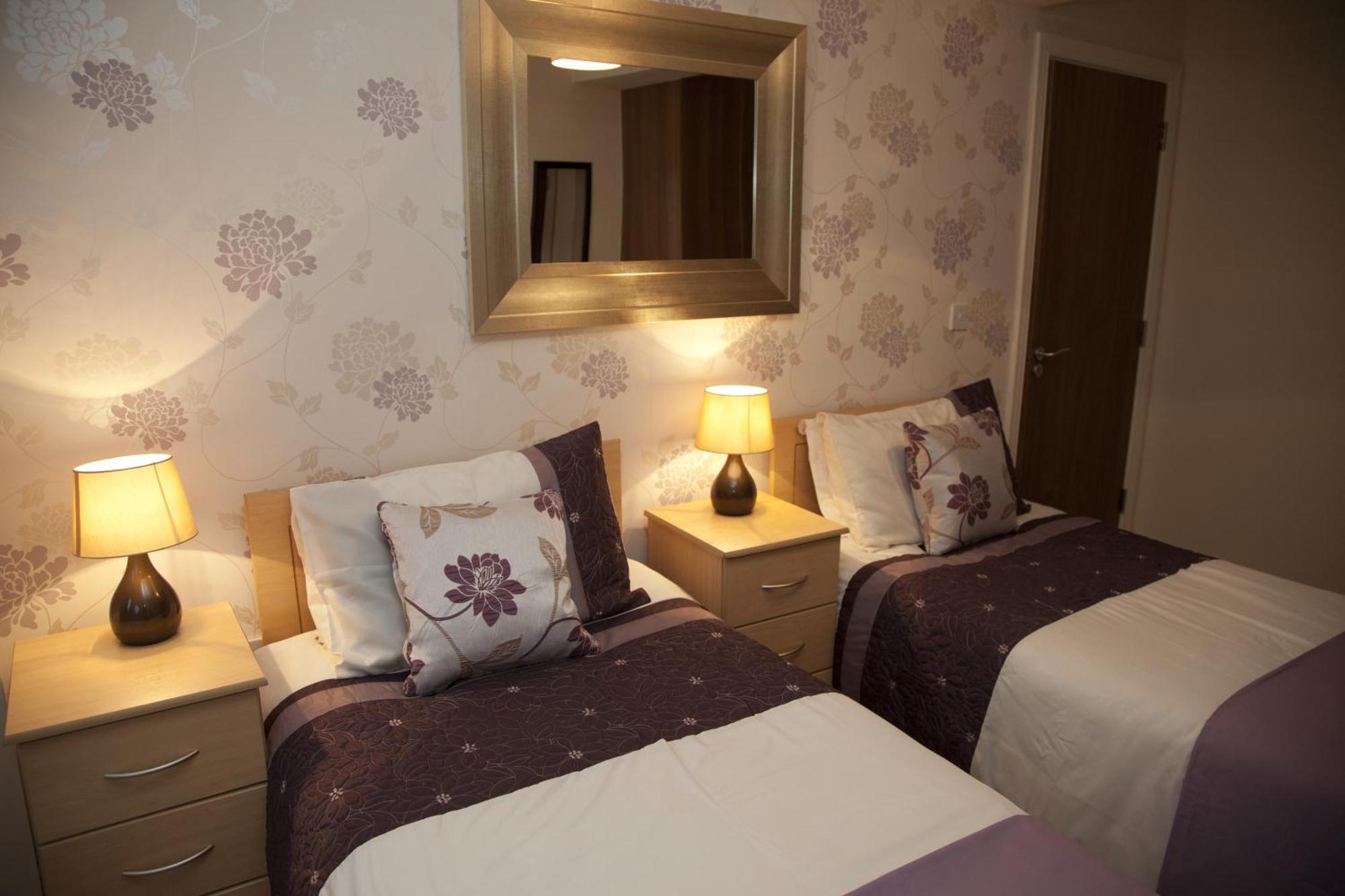 Triple Room,1111591353:JPEG