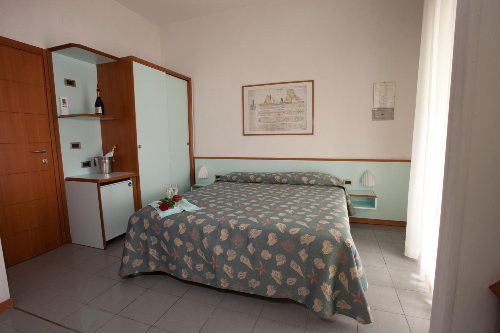 Standard Double or Twin Room Balcony
