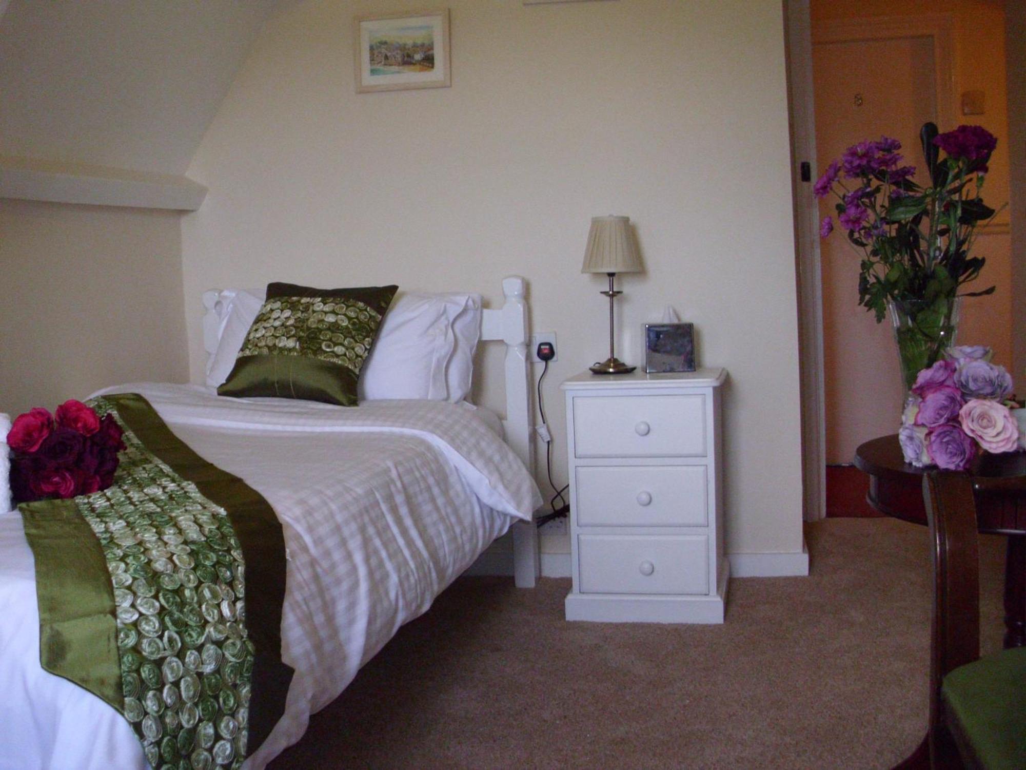 Single Room Sea View Room 7