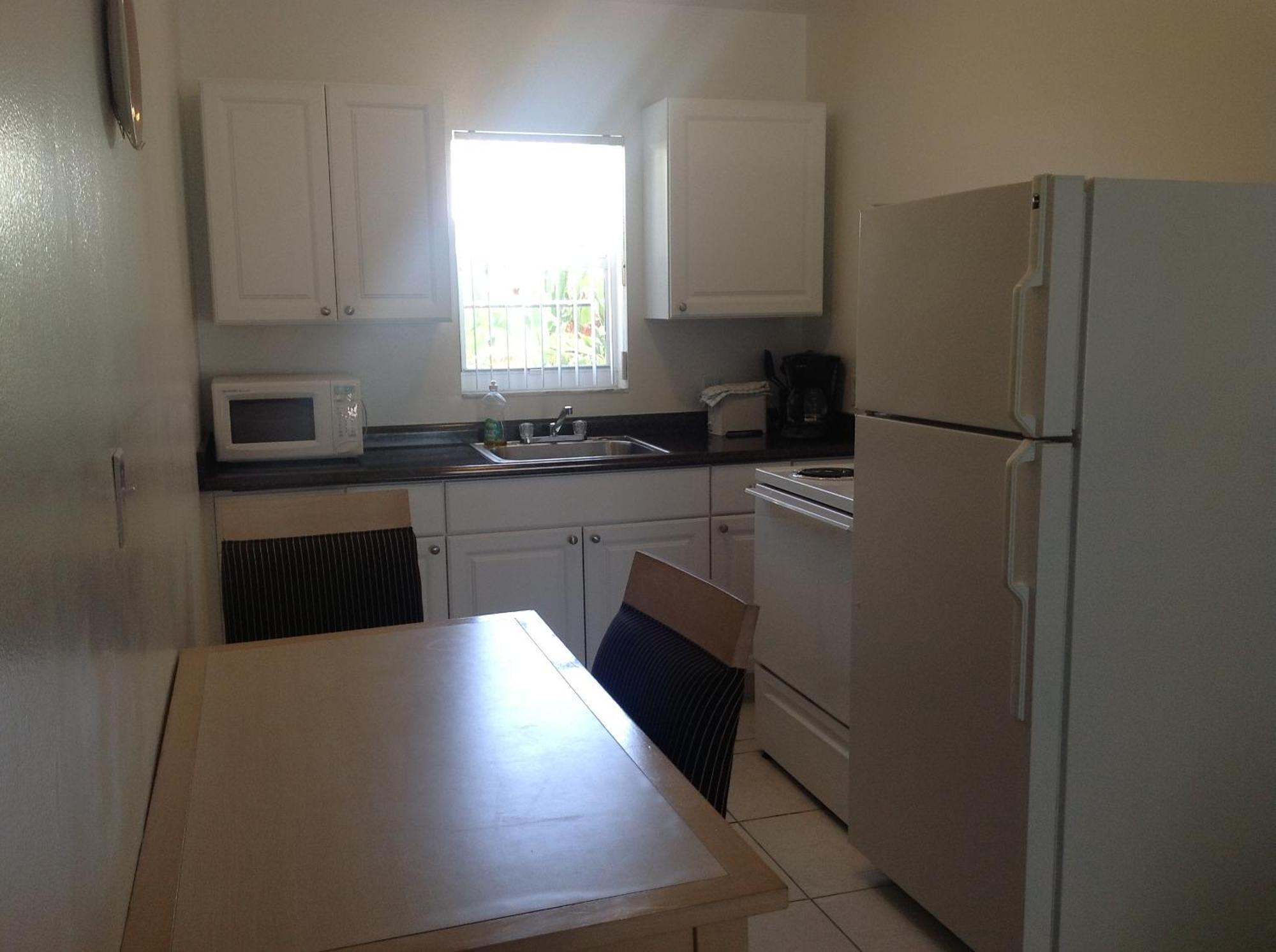 Studio Kitchen