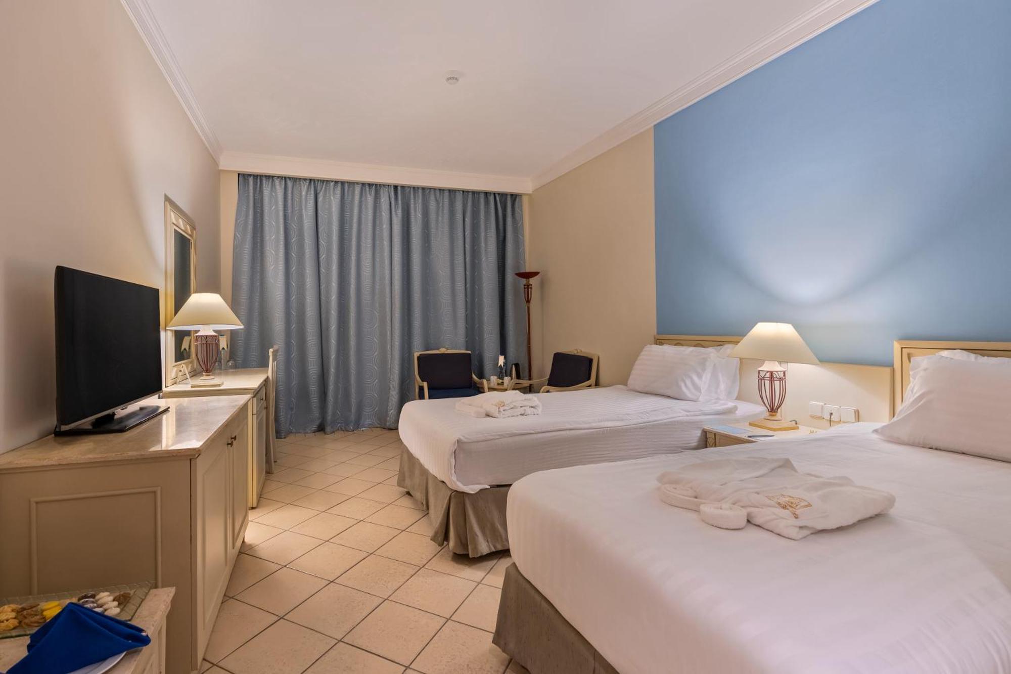 Double or Twin Room Garden or Pool View