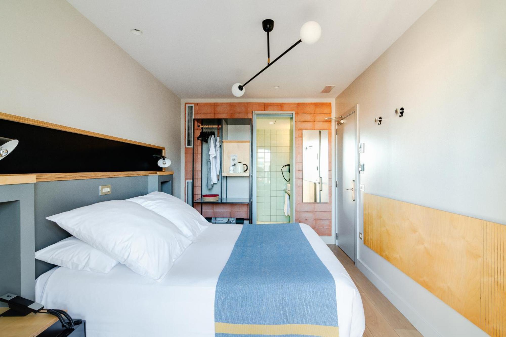 Standard Double Room with Pool View,1580825195:JPEG