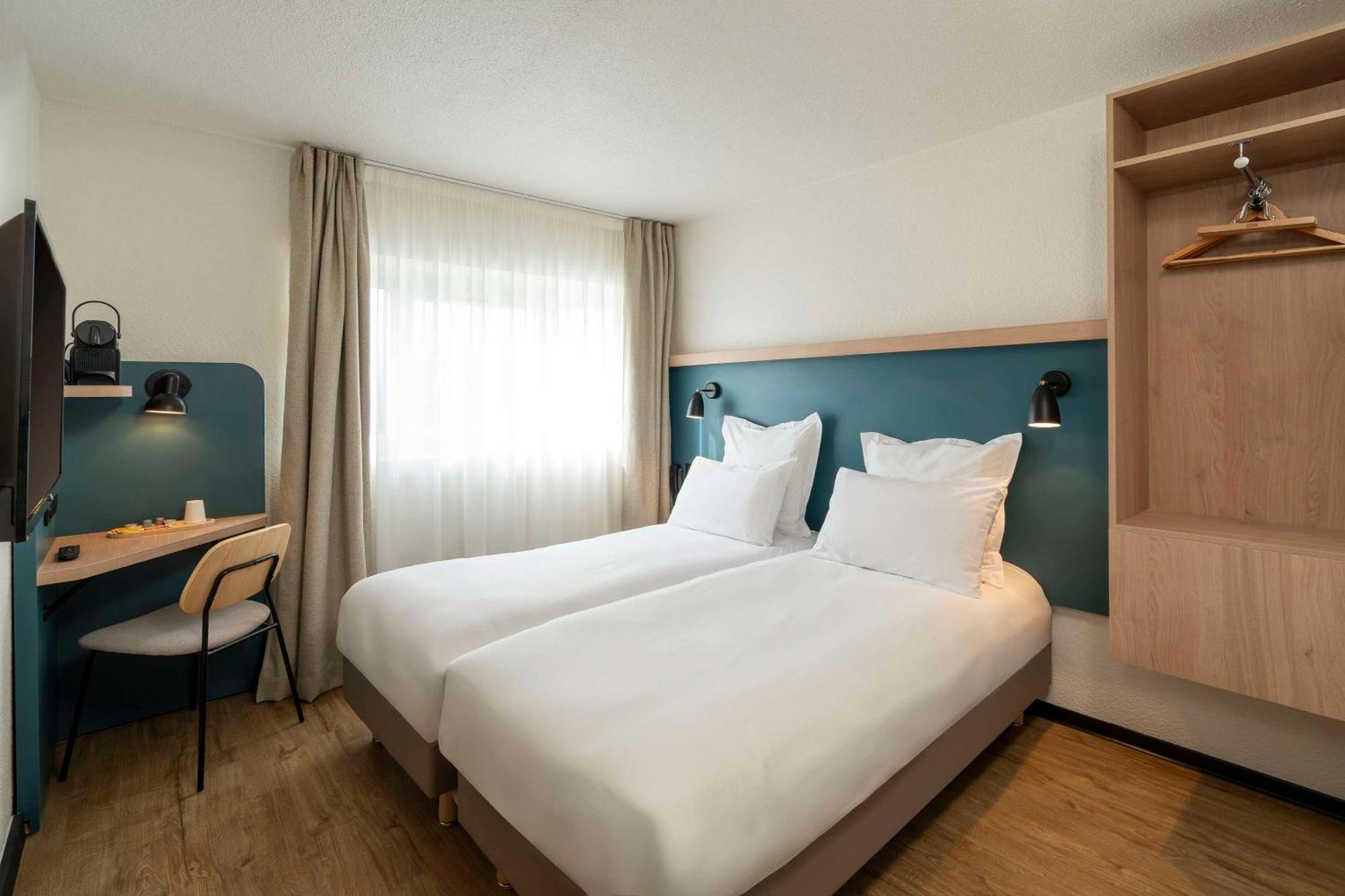 Standard Twin Room Non-Smoking