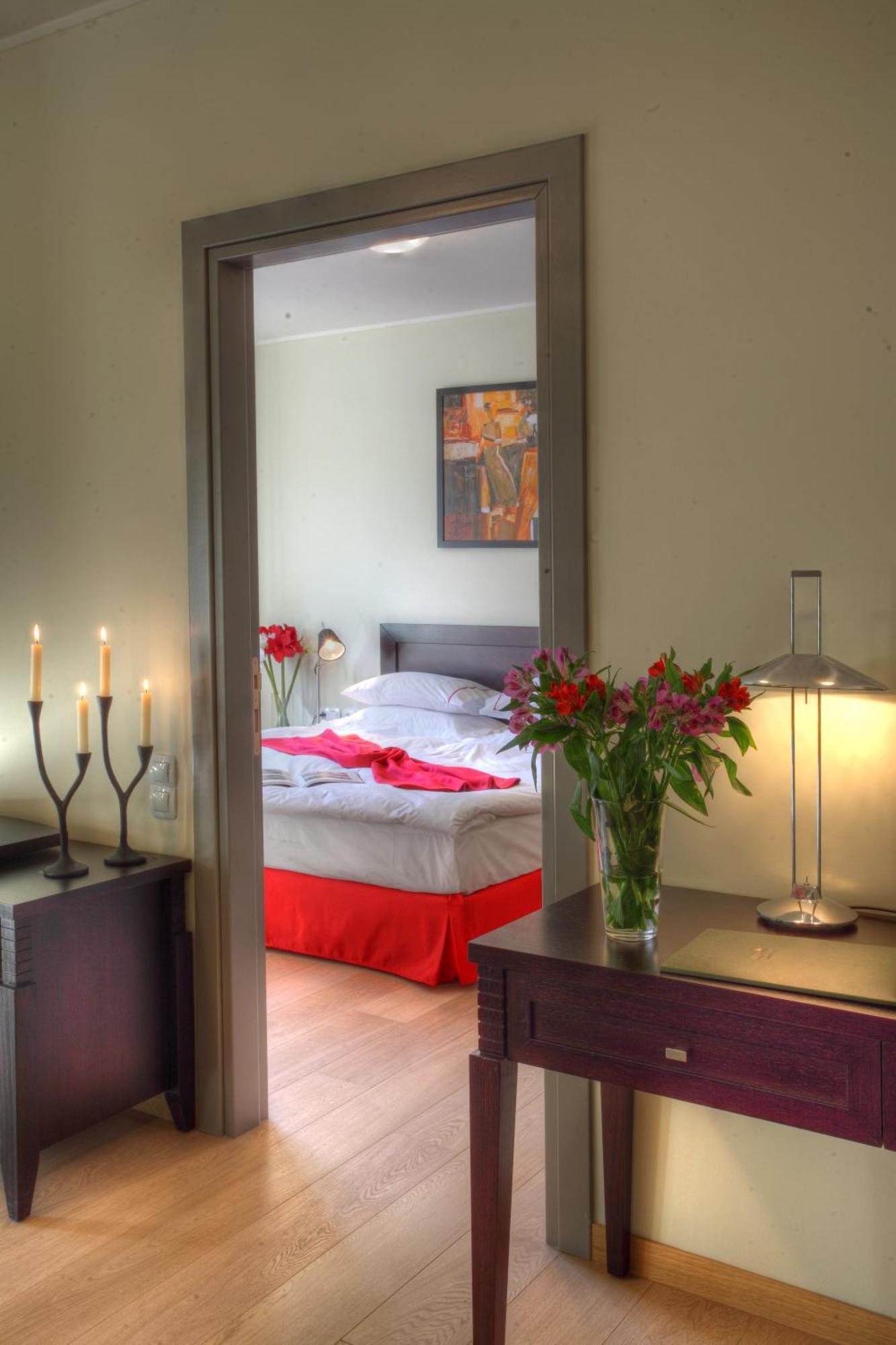 One-Bedroom Suite