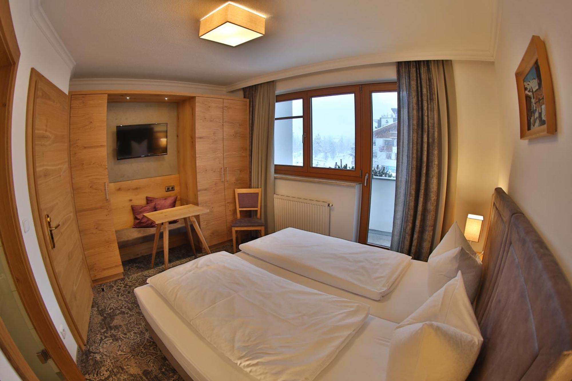 Double Room 2 Shower