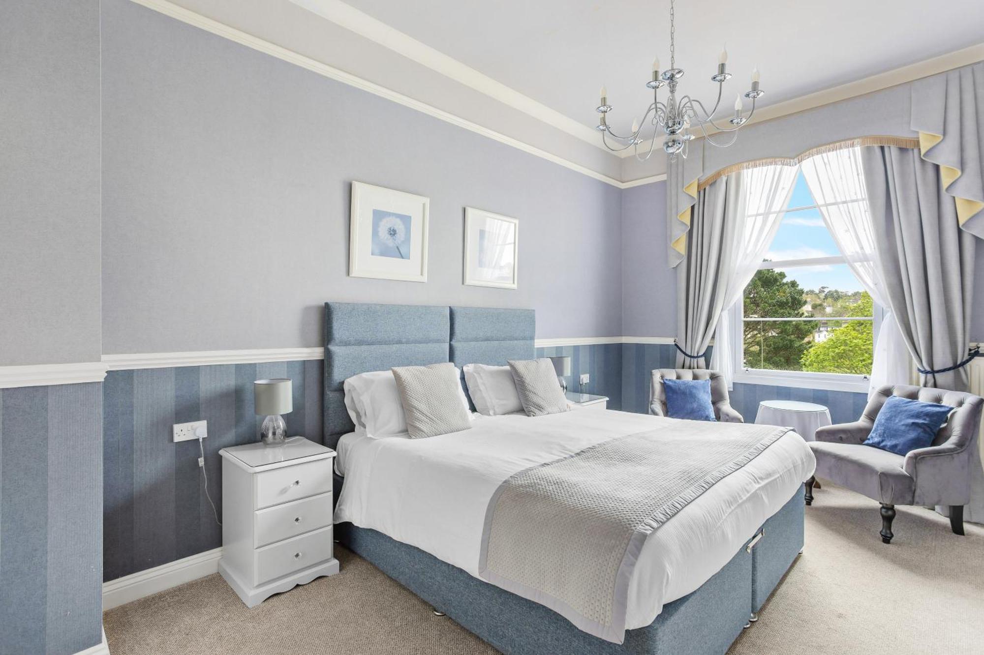 Deluxe King / Twin Room,1583098728:JPEG
