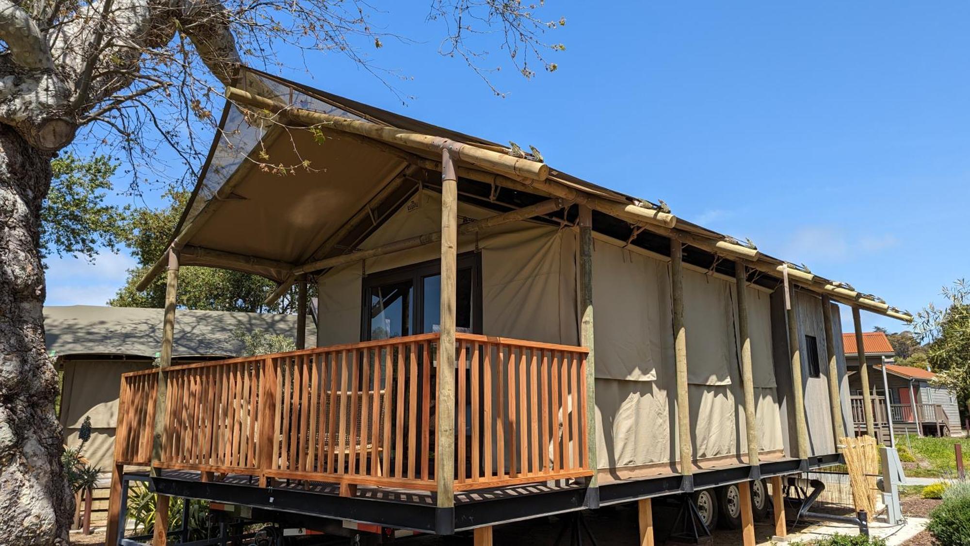 Glamping Cabin – Queen Bed