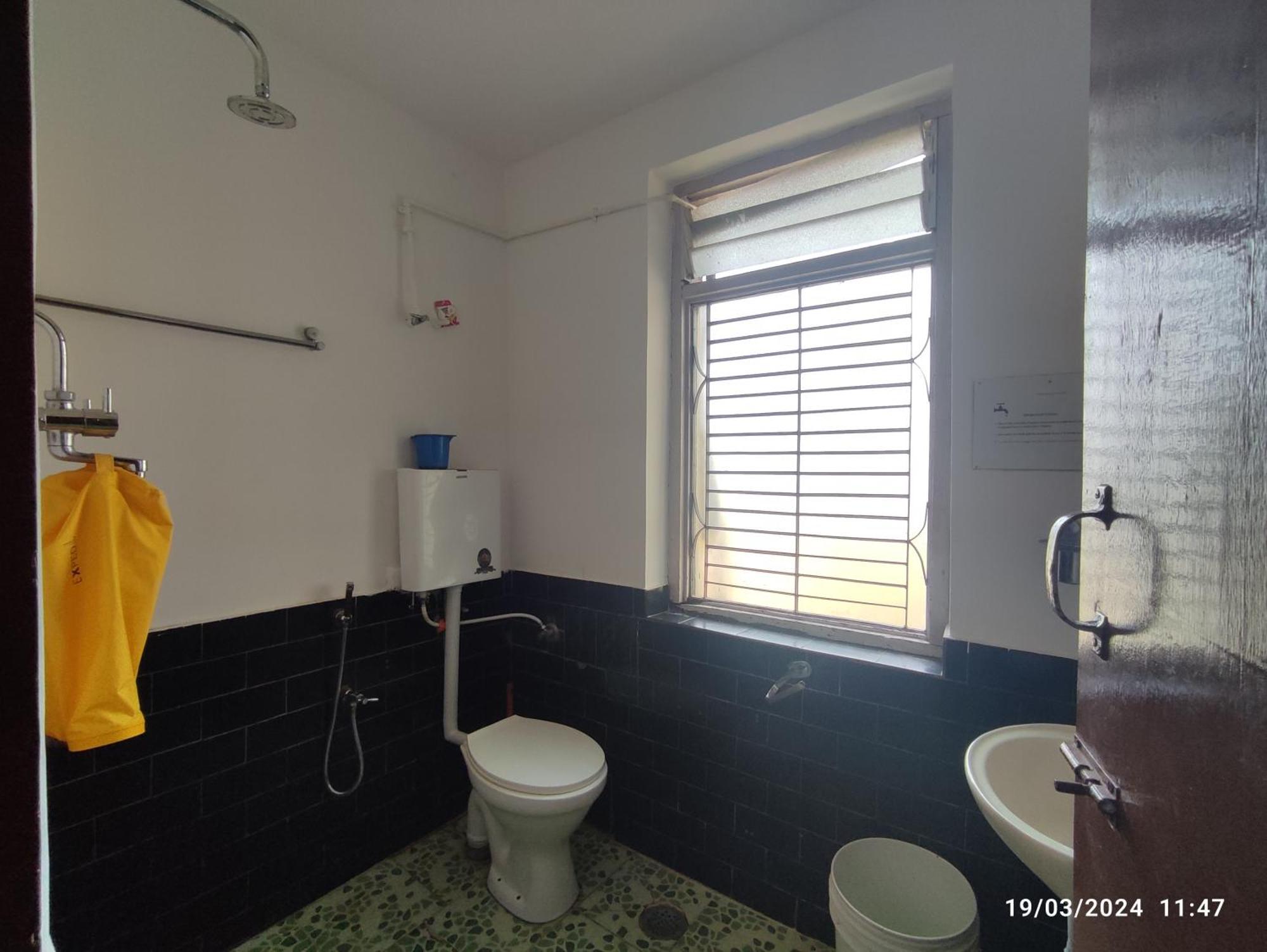 Basic Triple Room