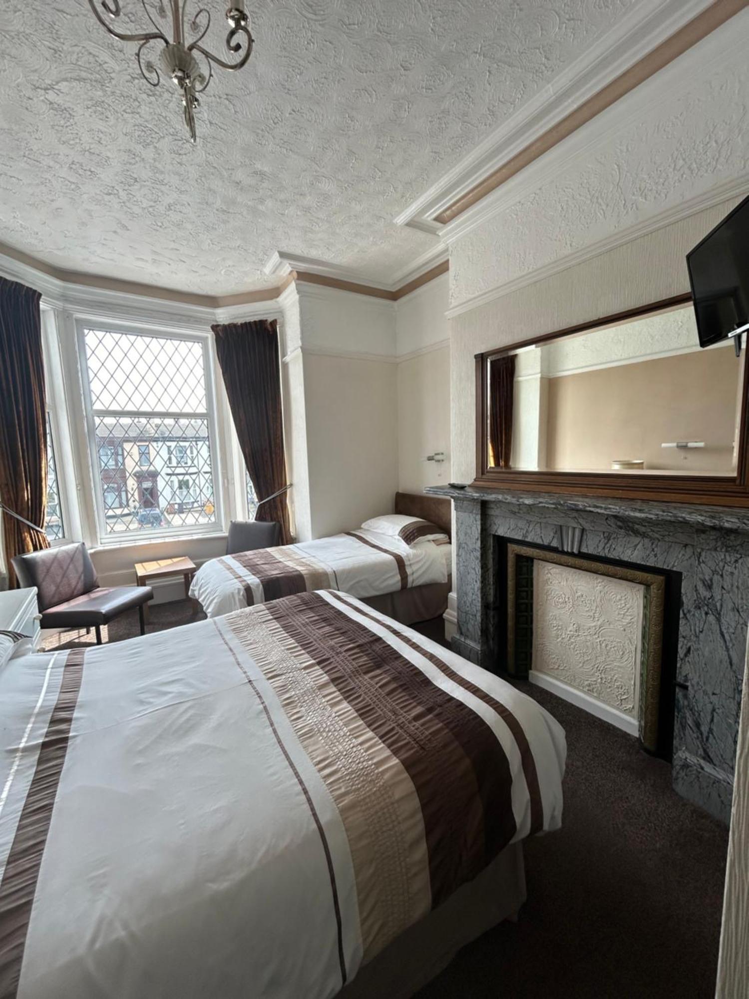 En- Suite Room