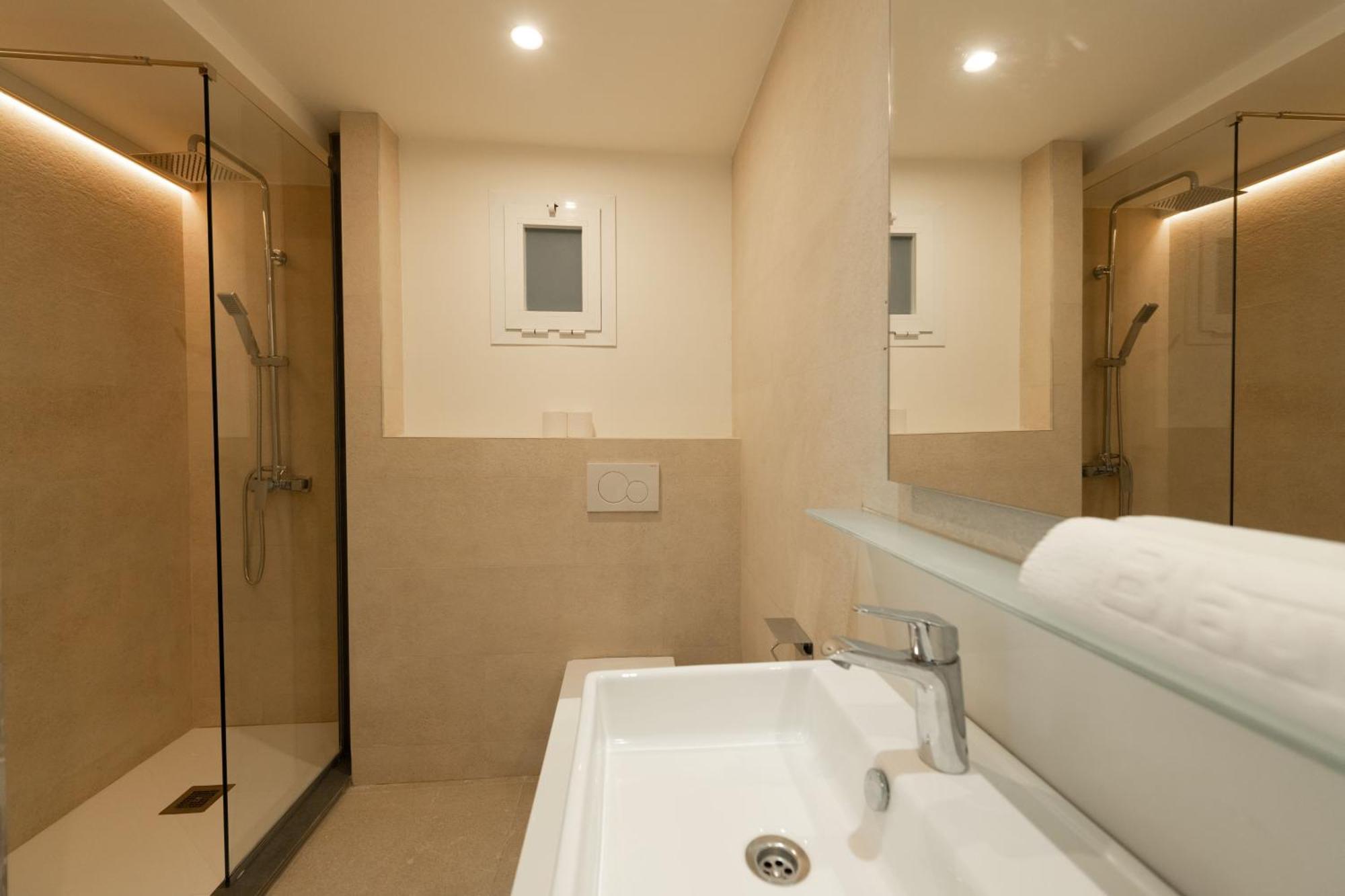Standard Apartment