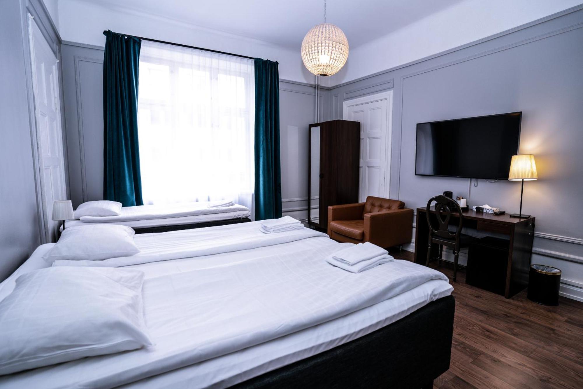 Triple Room,1177348981:JPEG