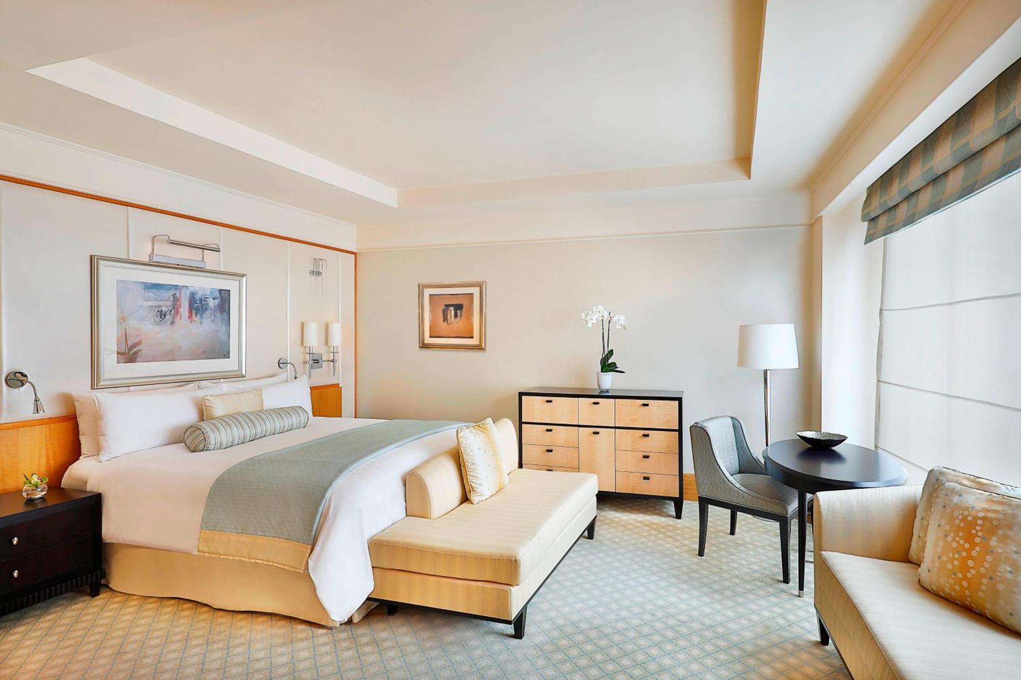 Premier Room King or Two Double beds Non Smoking