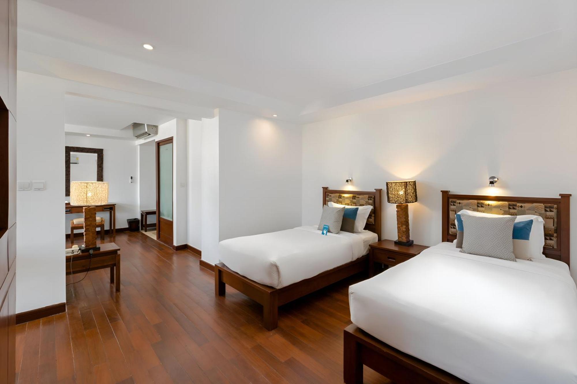 Deluxe Family Room