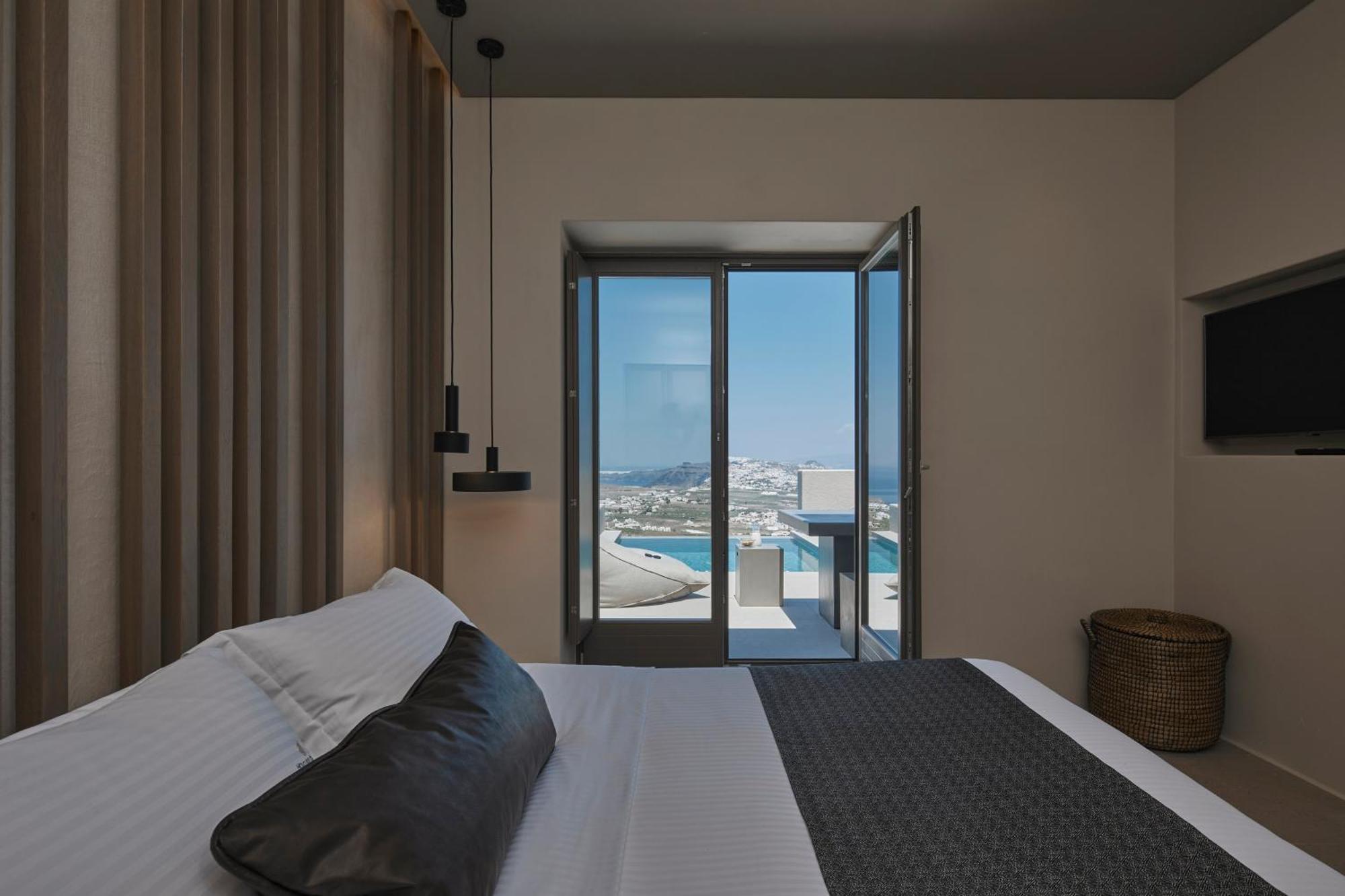 ZENITH Executive Suite Private Pool