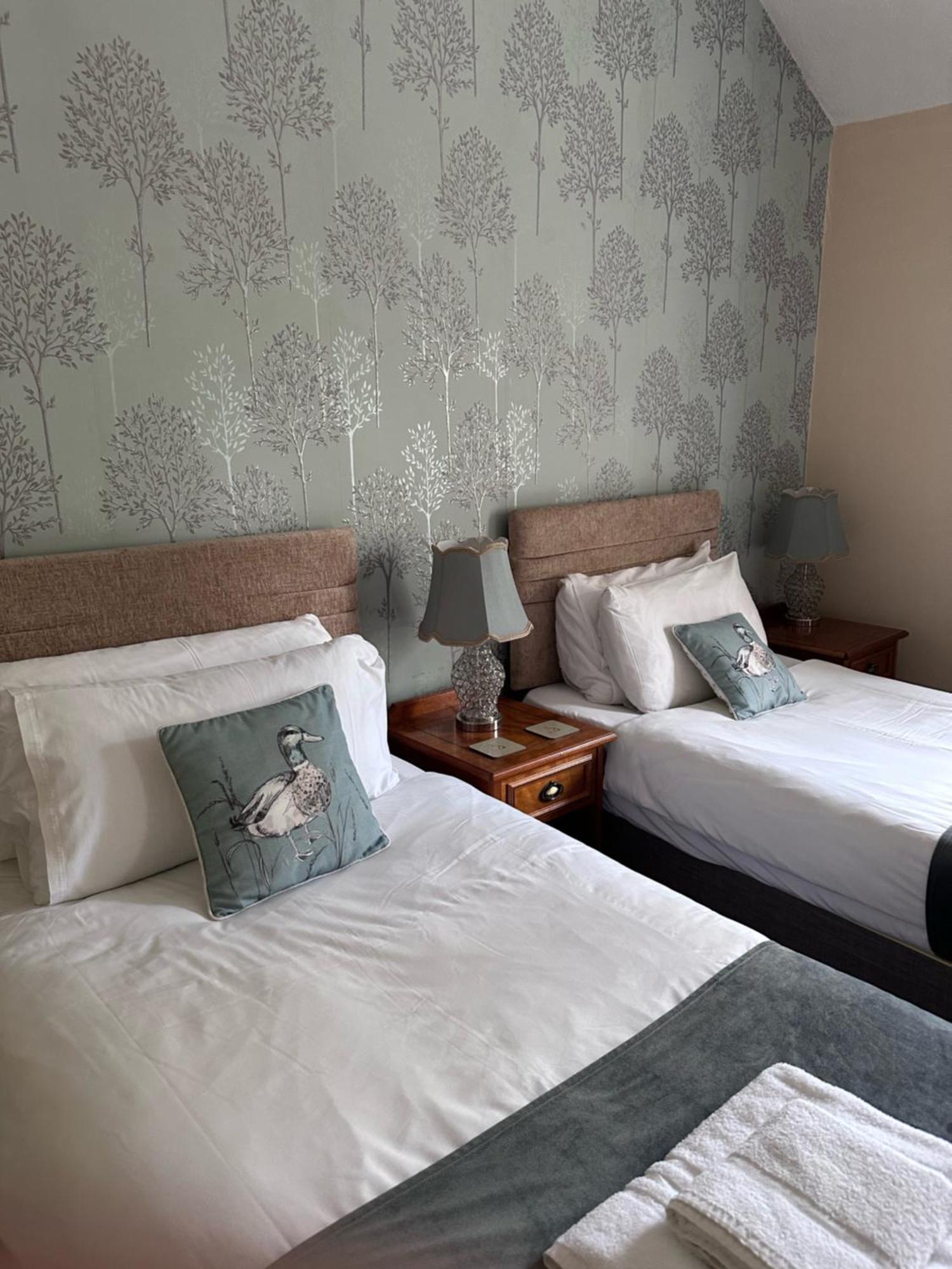 Main Lodge Twin Room