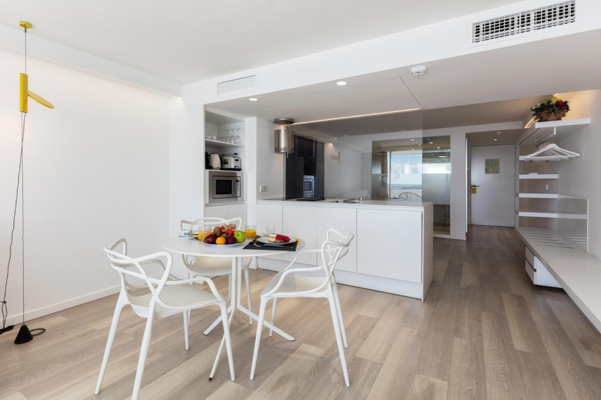 Studio Apartment Sea View