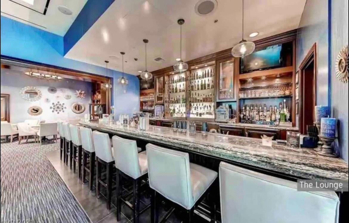 Studio Balcony