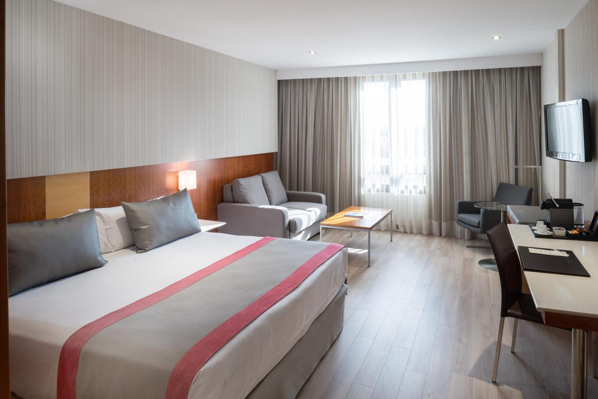 Junior Suite,1706511835:JPEG