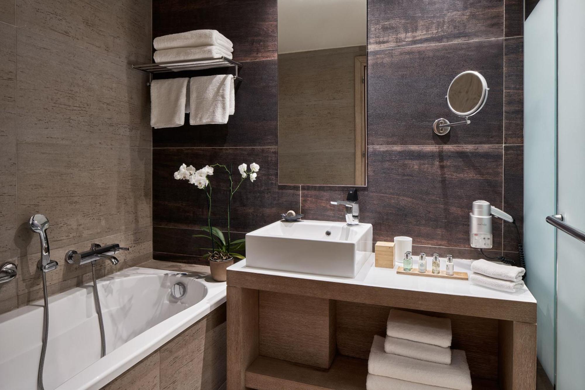Suite Shared Pool