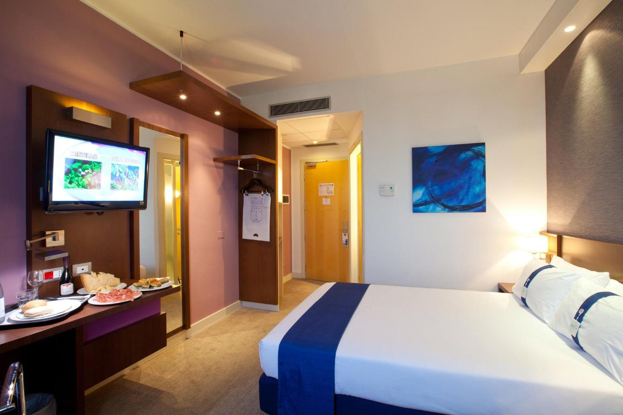 Standard Double Room Accessible