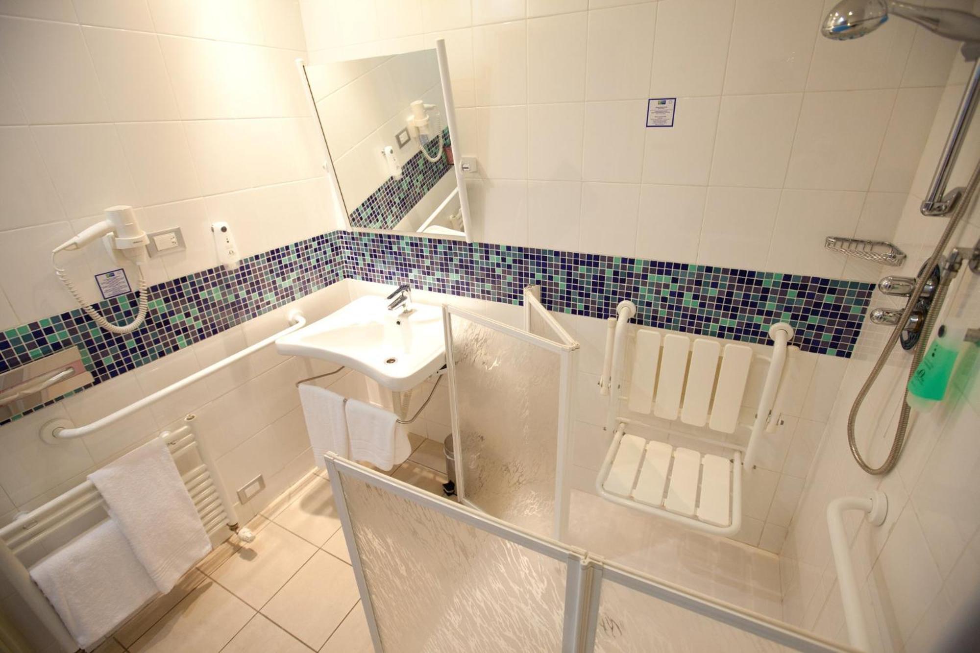 Standard Double Room Accessible