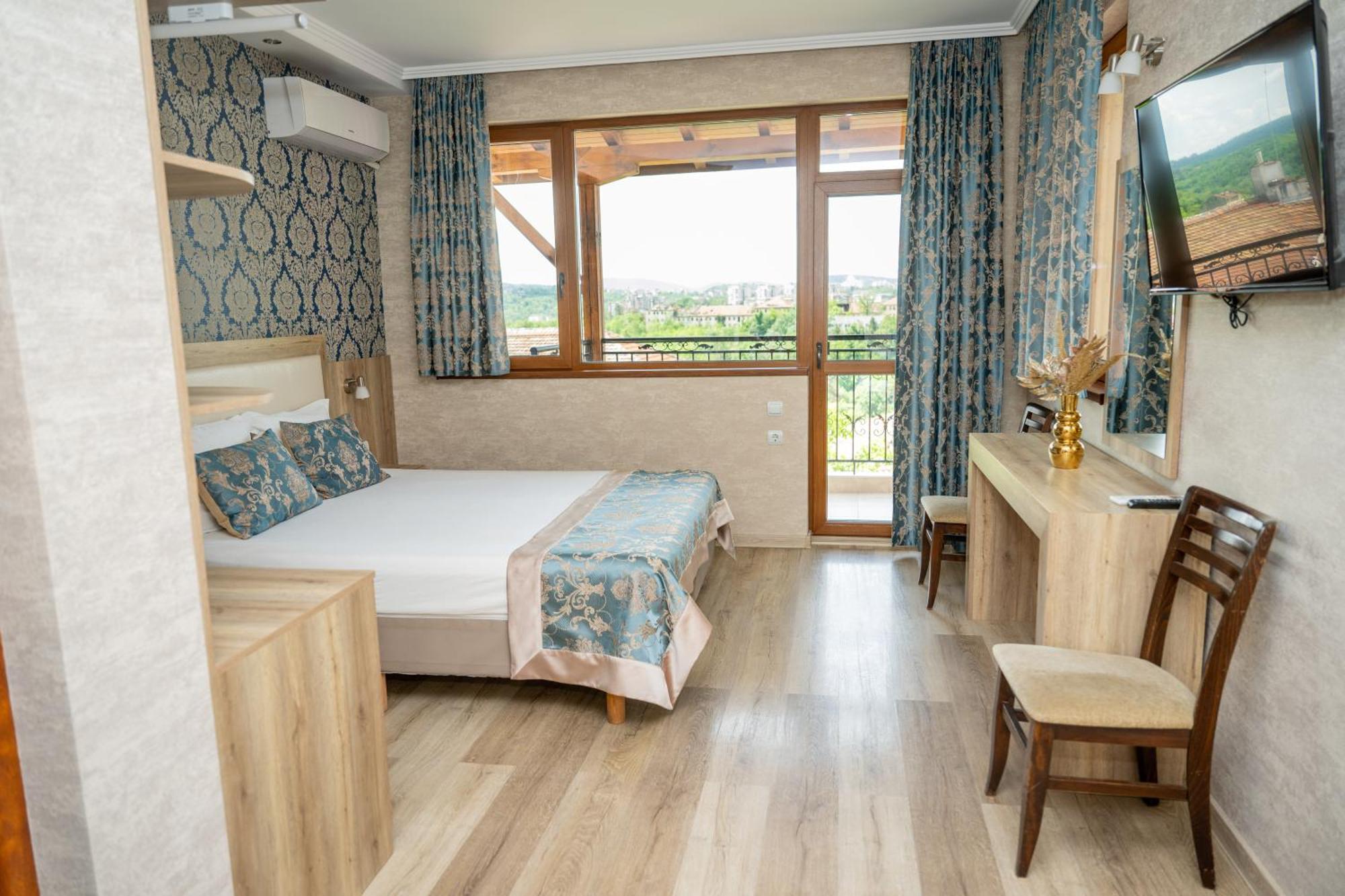 Triple Room Balcony