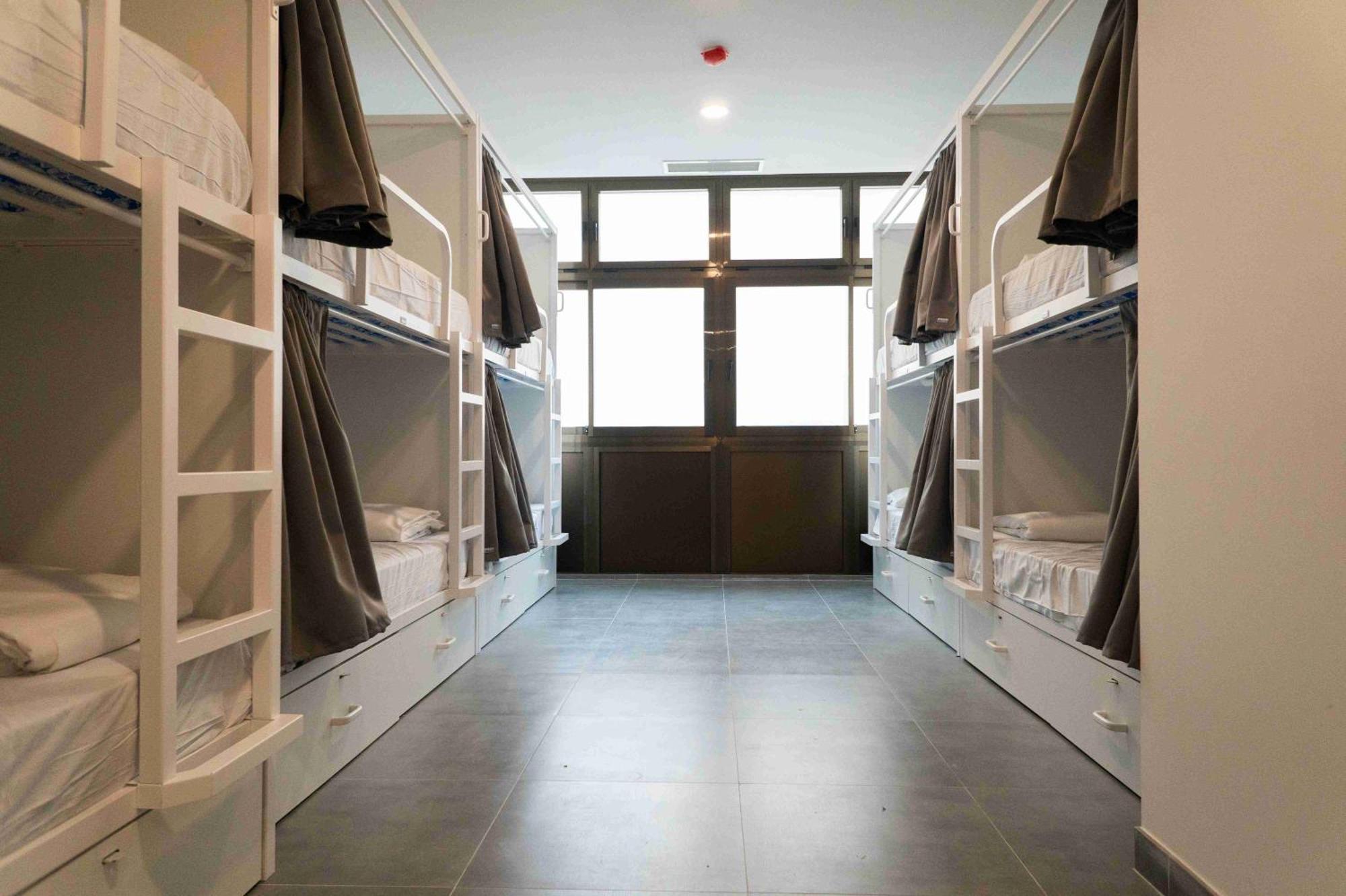 Bed 10-Bed Mixed Dormitory Room