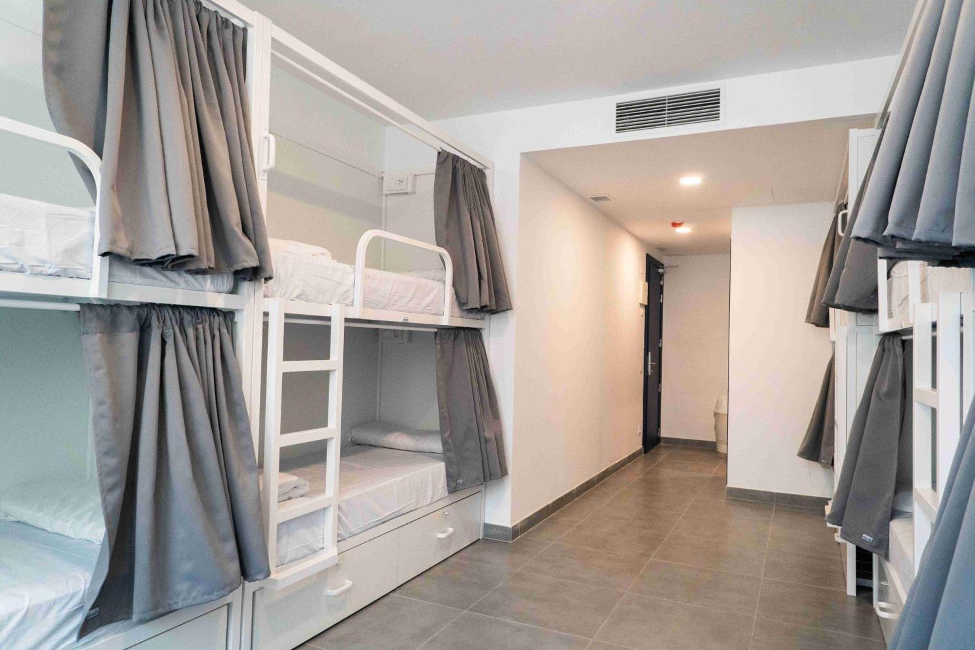 Bed 10-Bed Mixed Dormitory Room