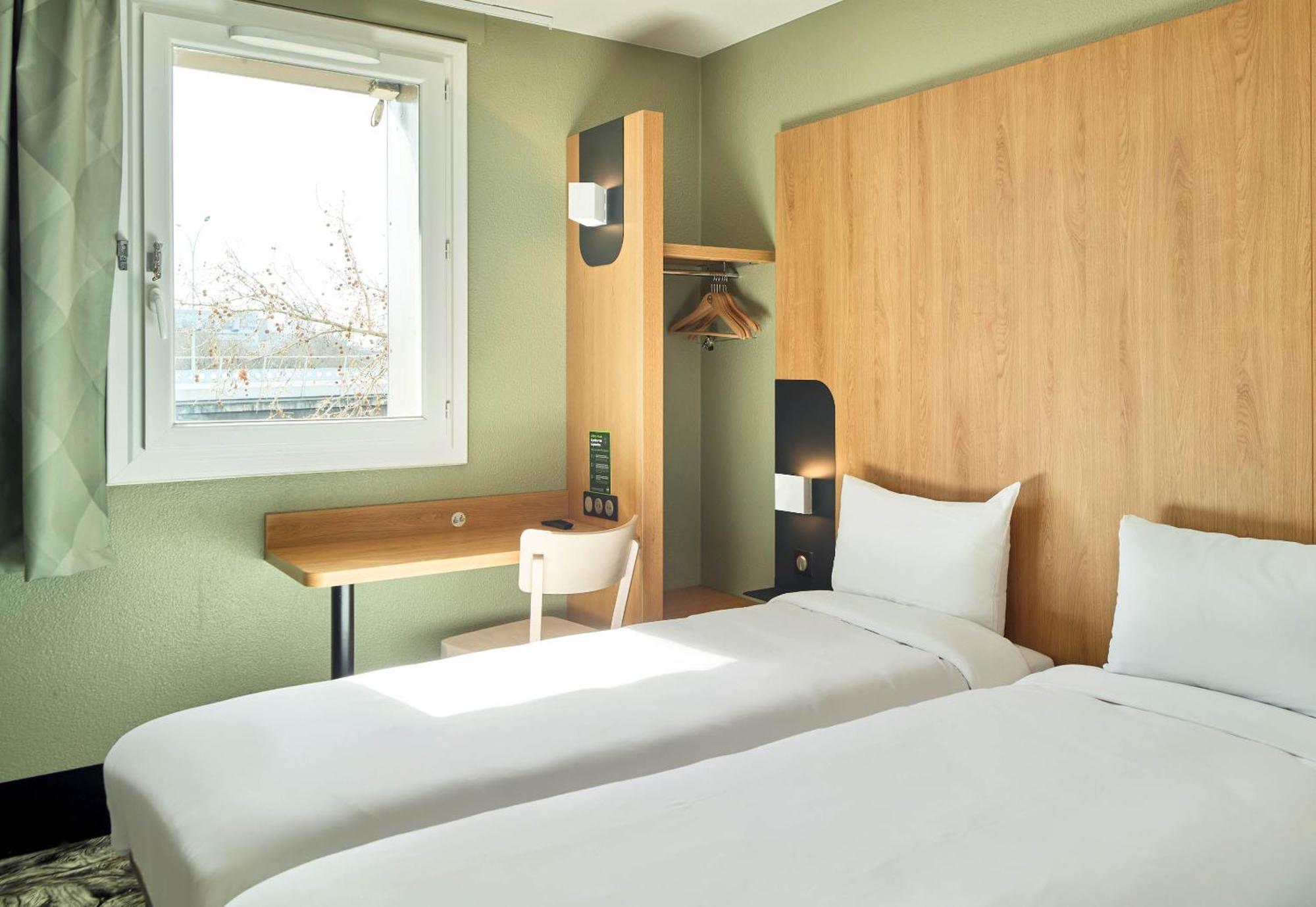 Twin Room Non-Smoking