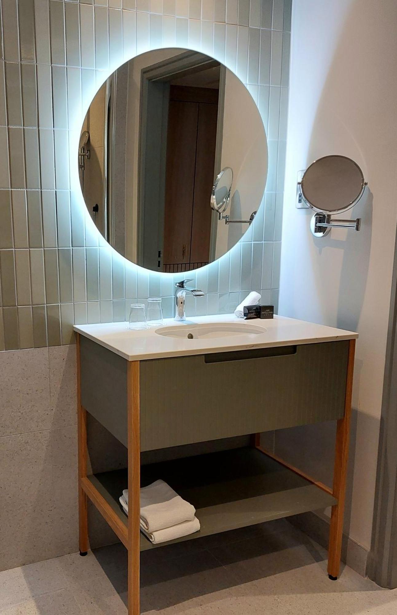 Signature Family Suite Air-Conditioning