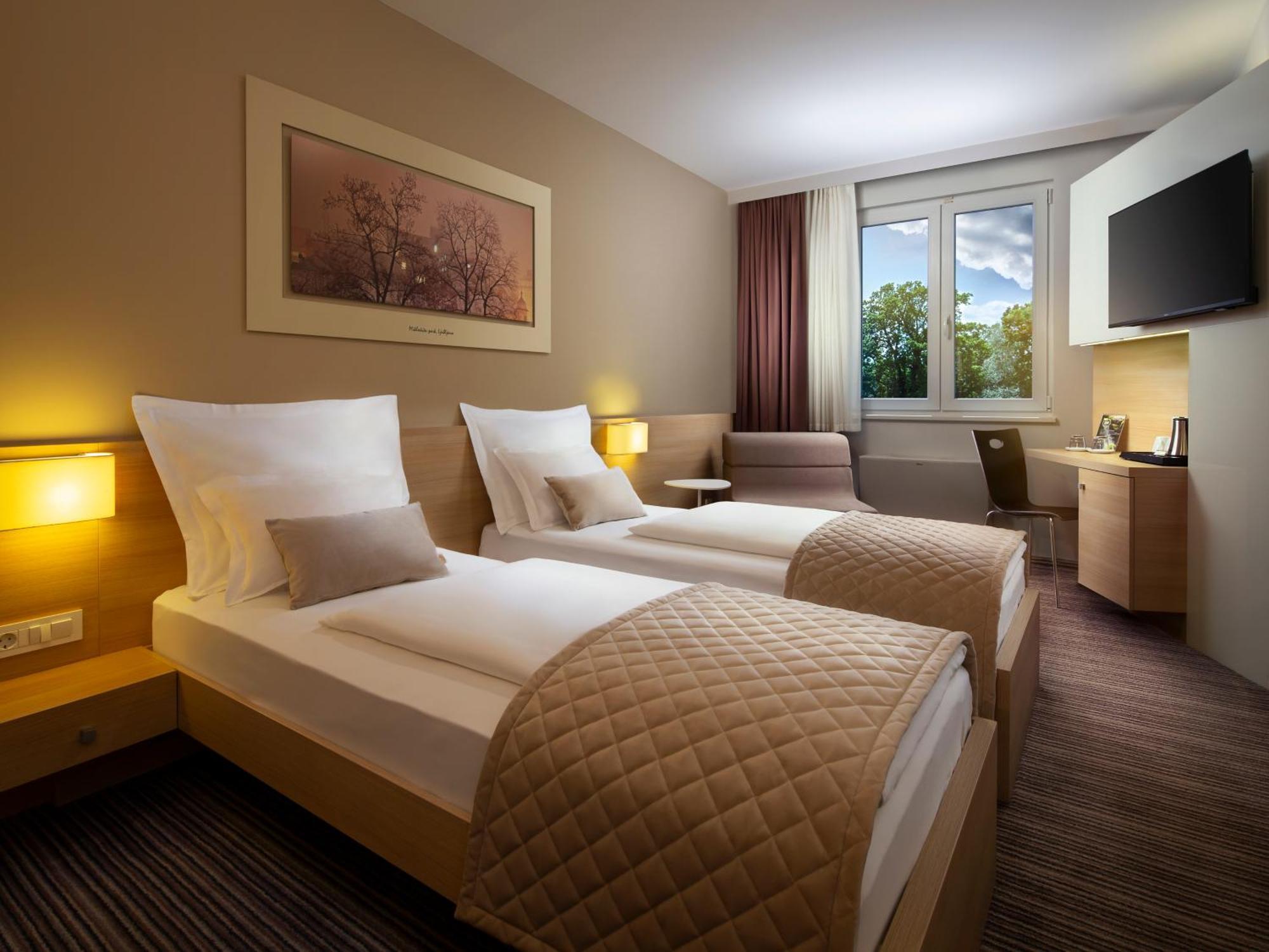 Comfort Twin Room