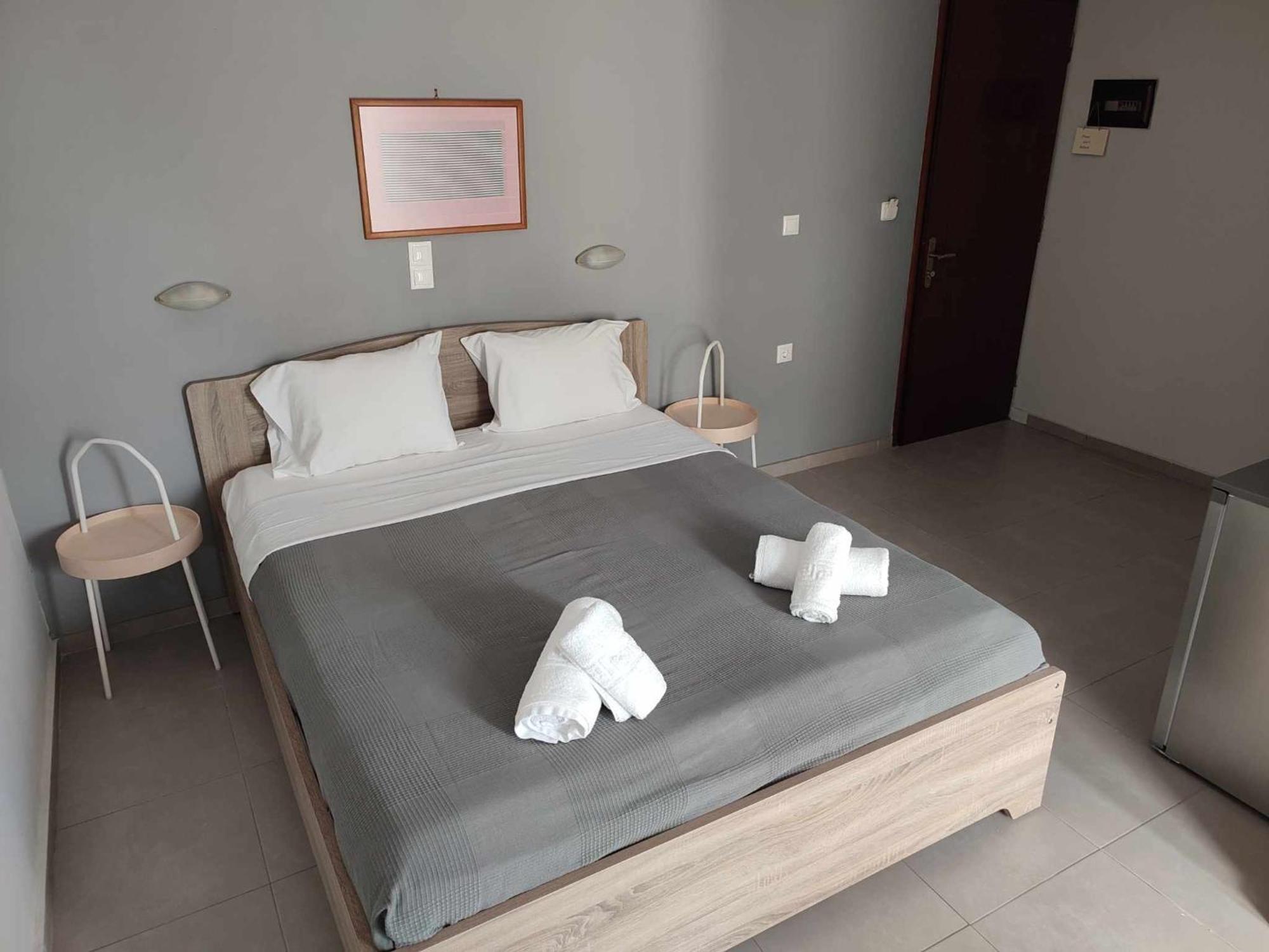 Large Double or Twin Room,1587518765:JPEG