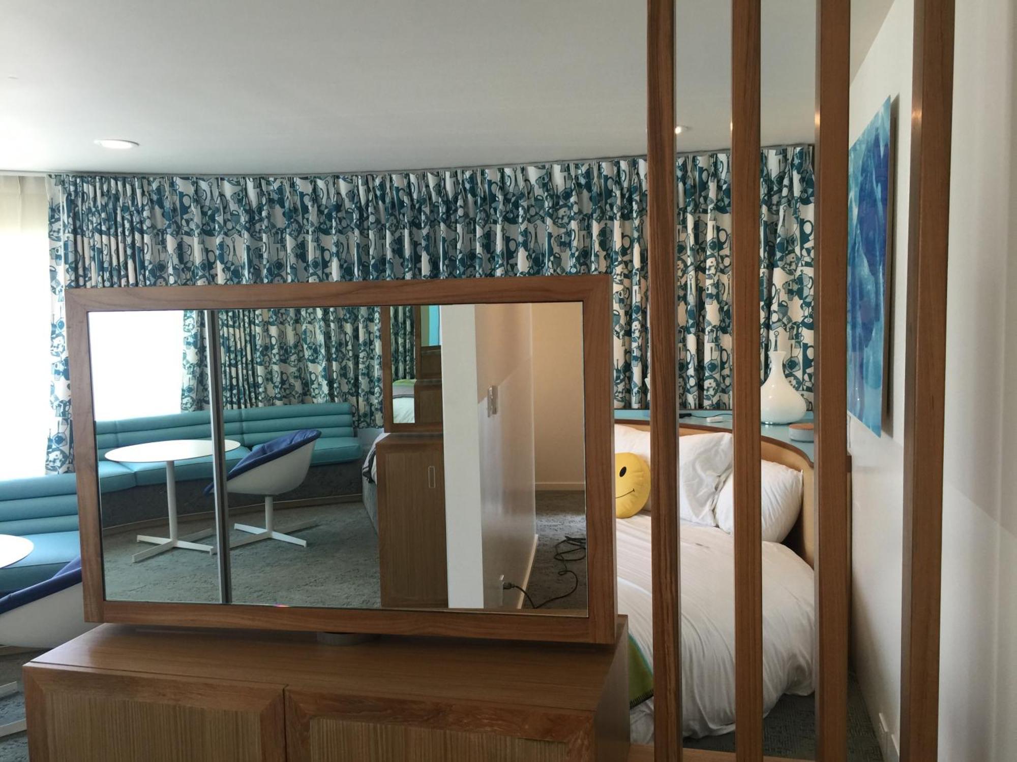 King Suite Spa Bath