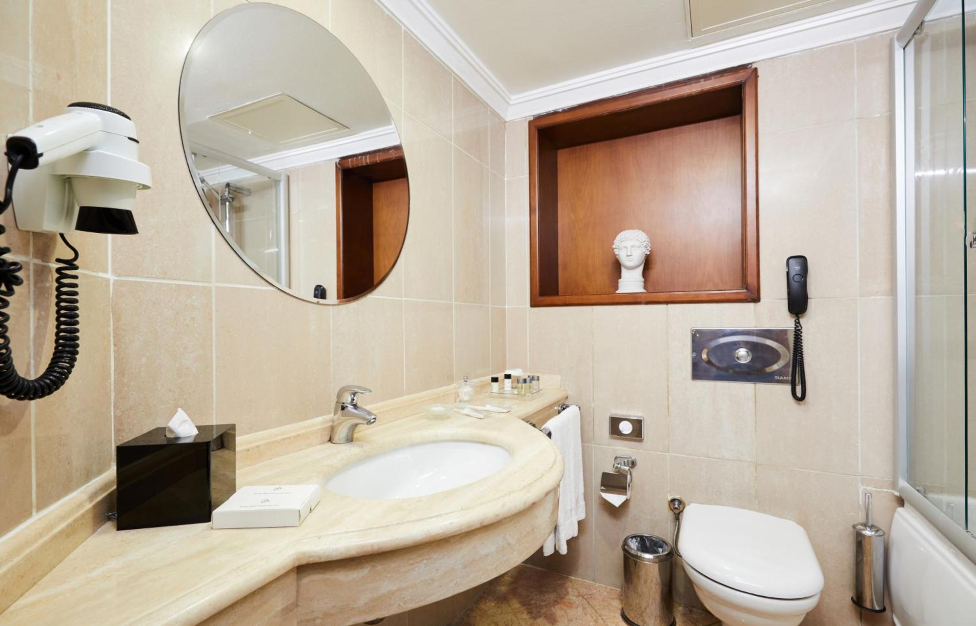 Superior Single Room SPA Access