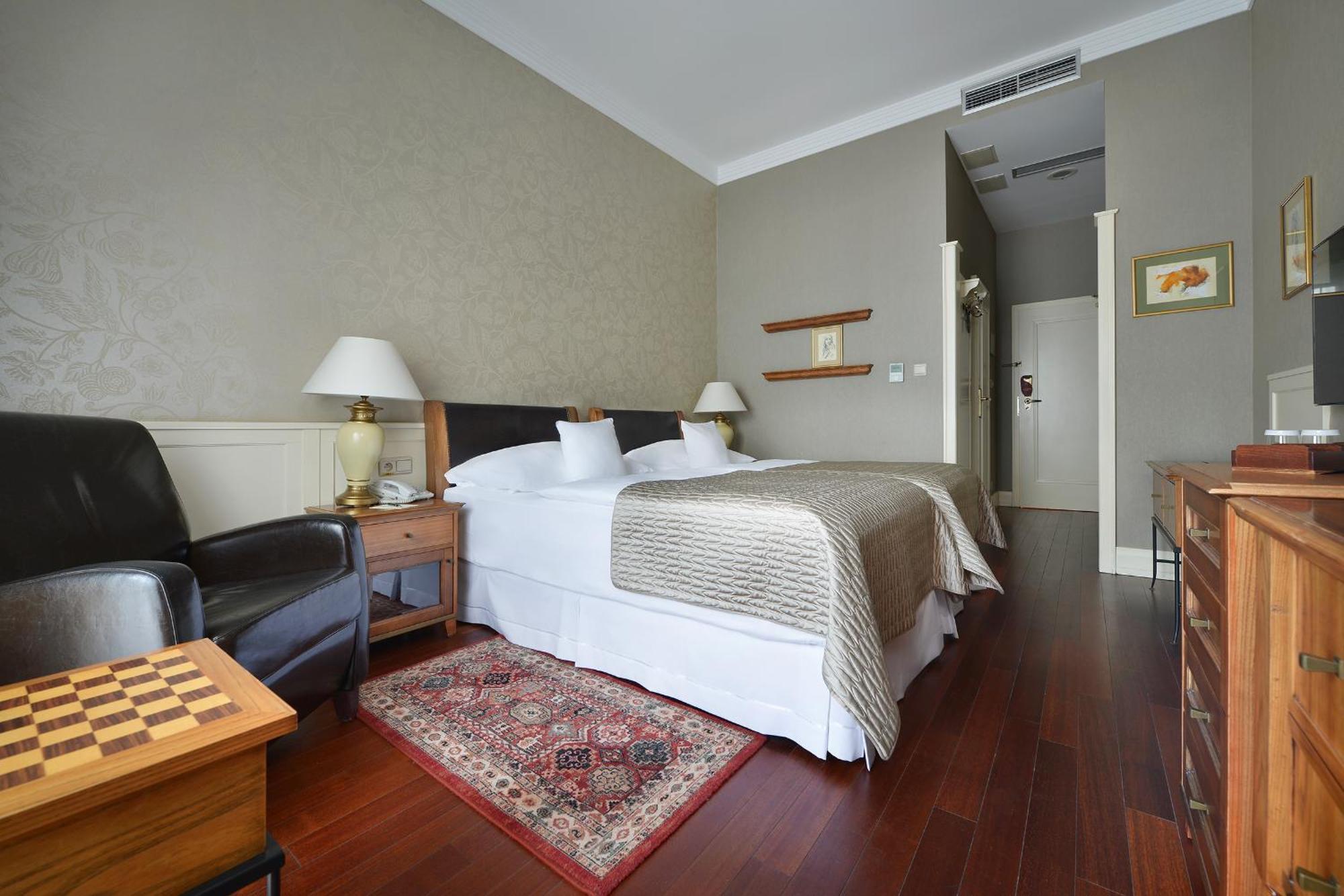 Premium Twin Room