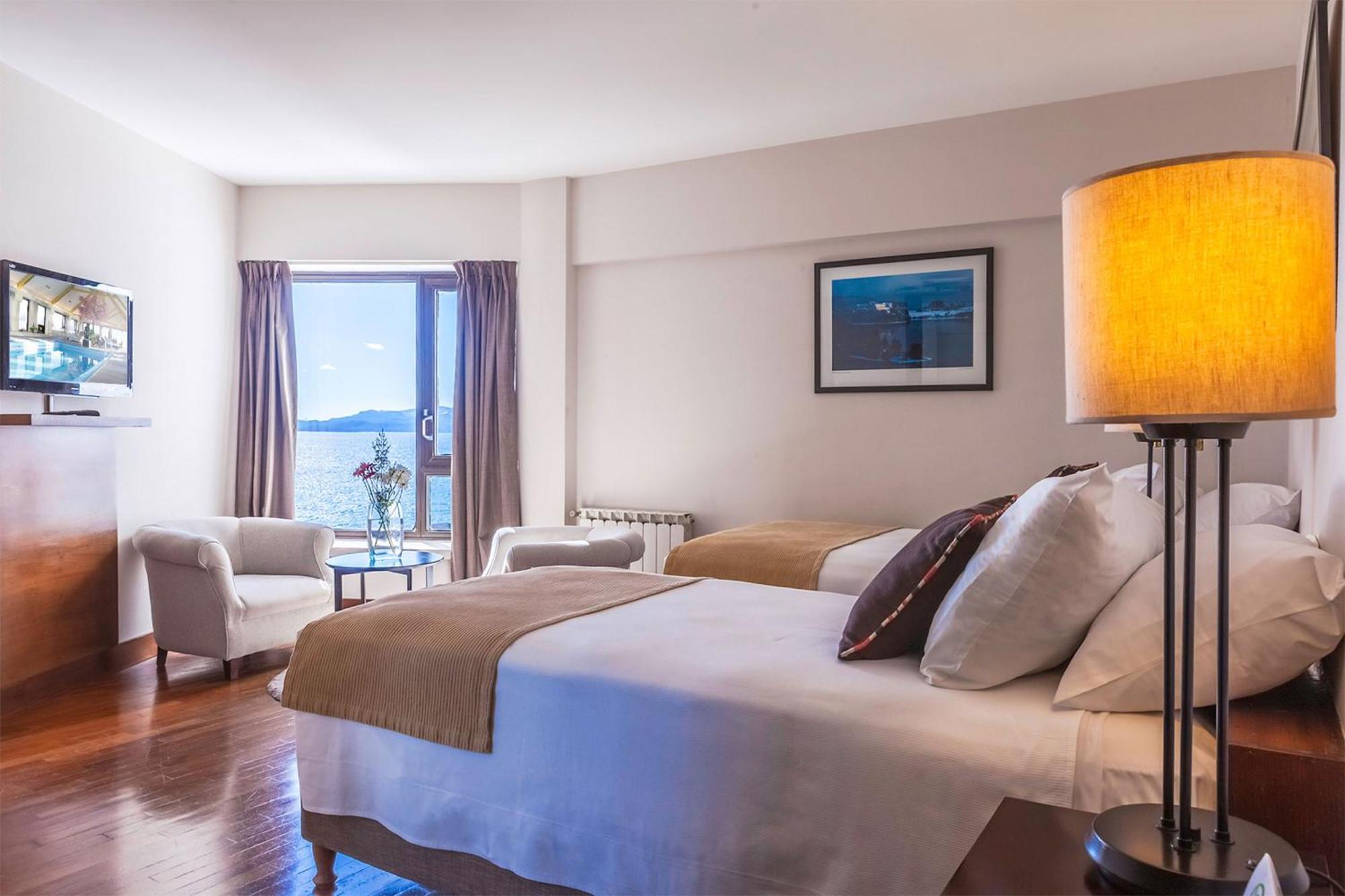 Quarto Superior com 2 Camas Individuais